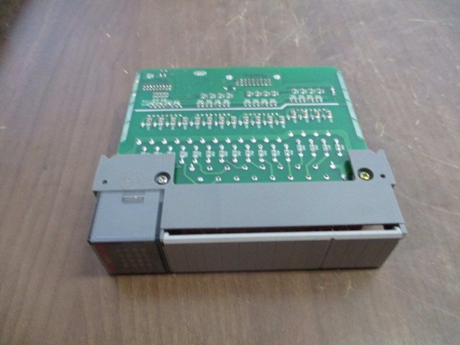 Allen-Bradley SLC500 Input Module 1746-IA16 85-132VAC 50/60Hz Ser. C Used