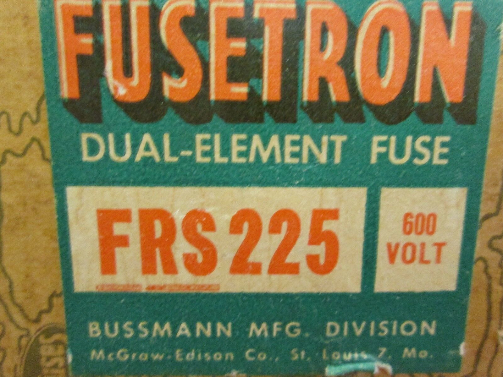 Bussmann Fusetron FRS-225 Fuse 225A 600V New Surplus