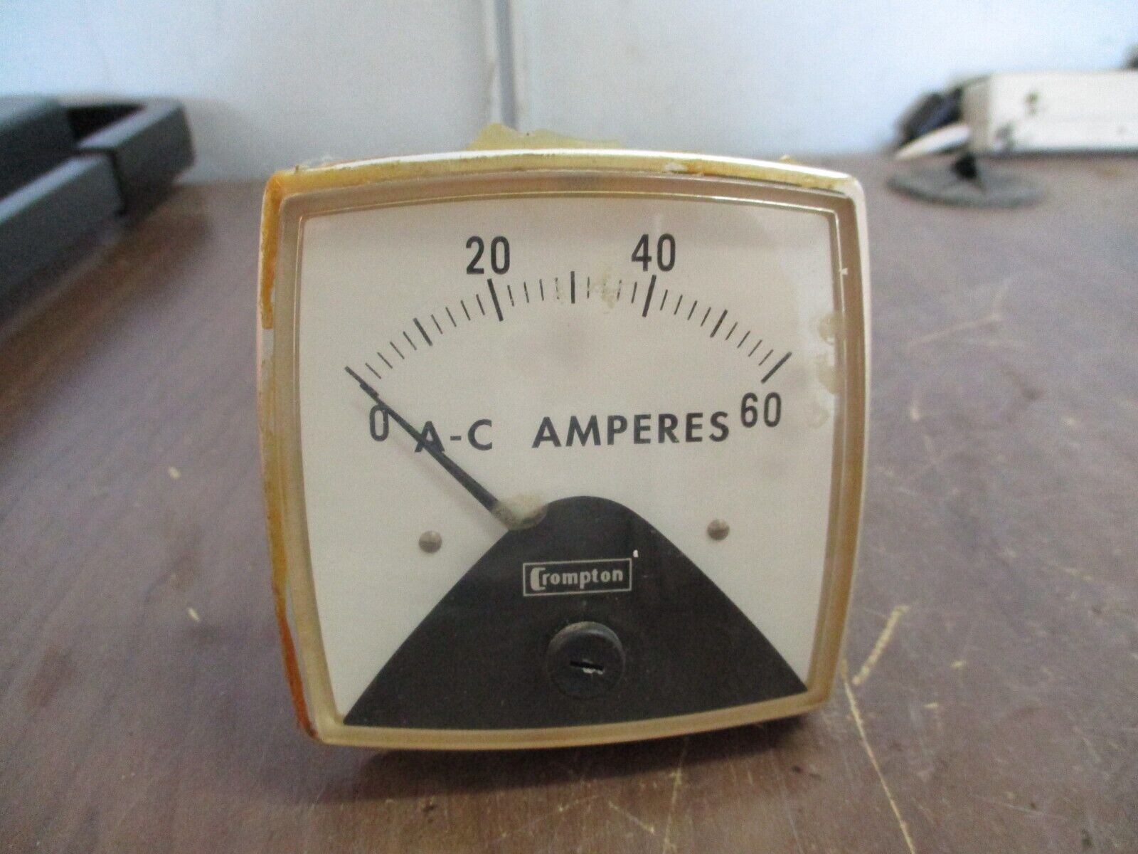 Crompton / Process Measurement AC Ammeter 016-02AAHFNW Range: 0-60A Used