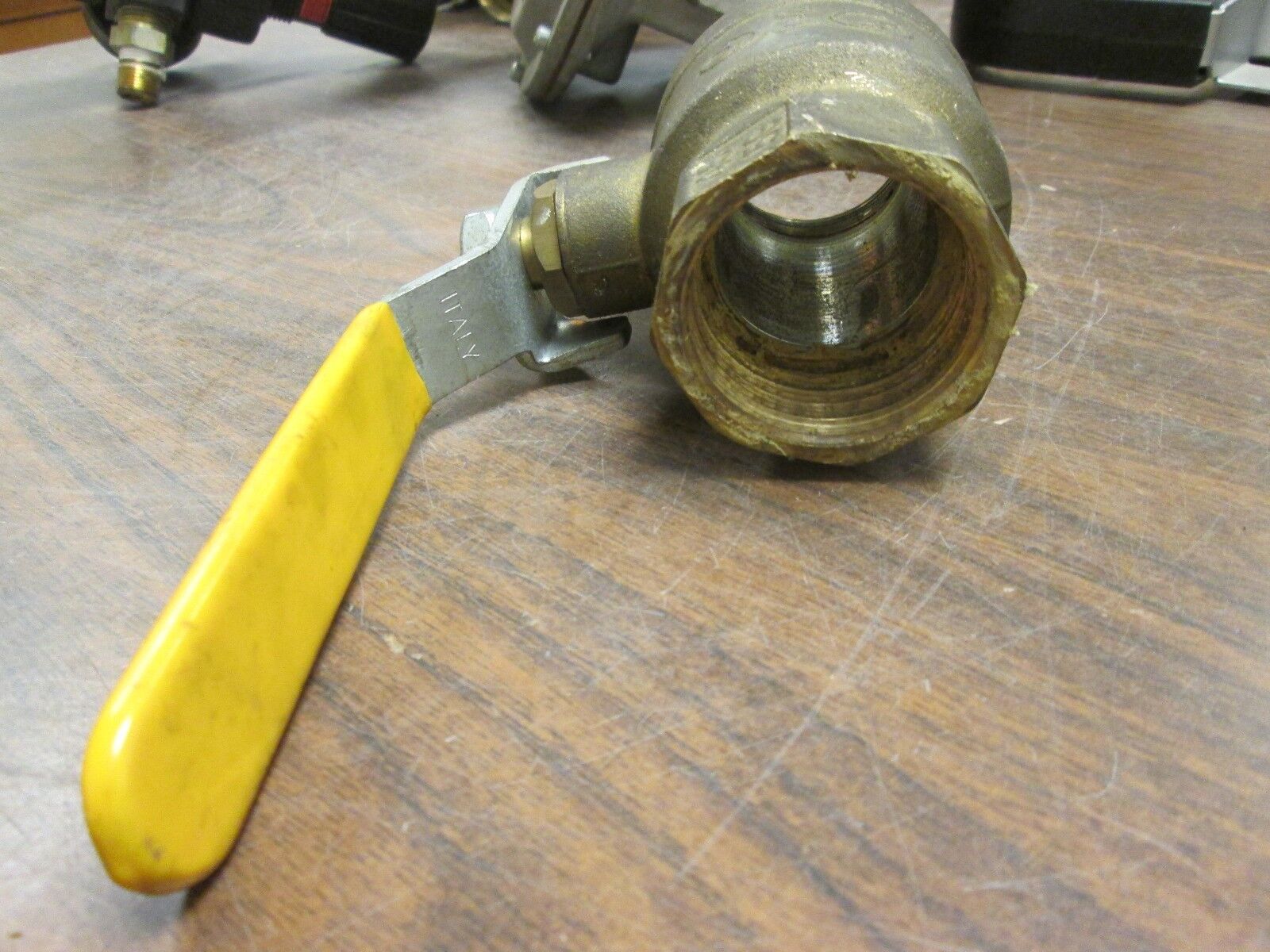 Watts Ball Valve FBV-3 1-1/2" 600WOG 150WSP Used