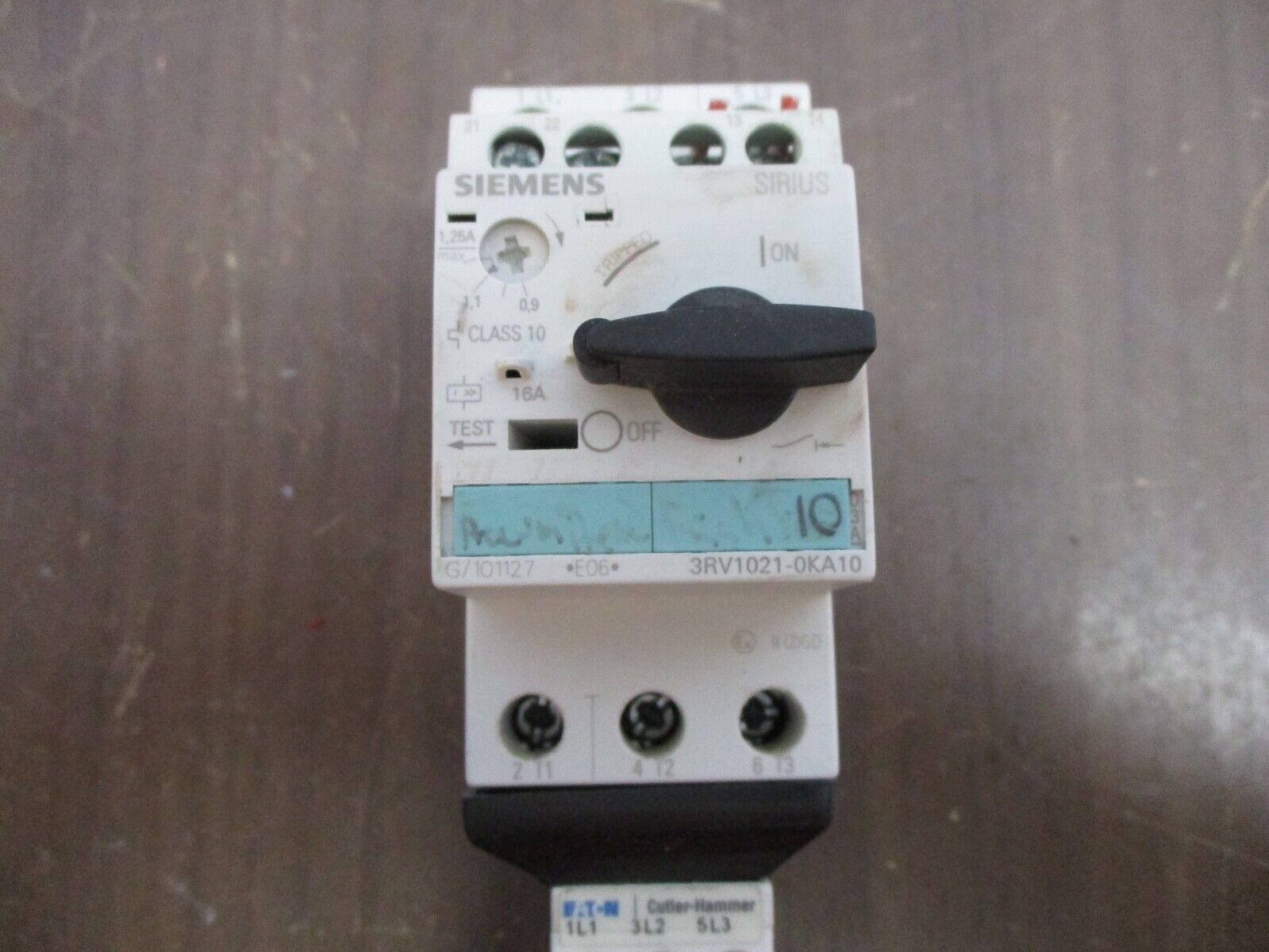 Eaton / Siemens Starter E111A06X3N / 3RV1021-0KA10 24VDC Coil Trip: 0.9-1.25A