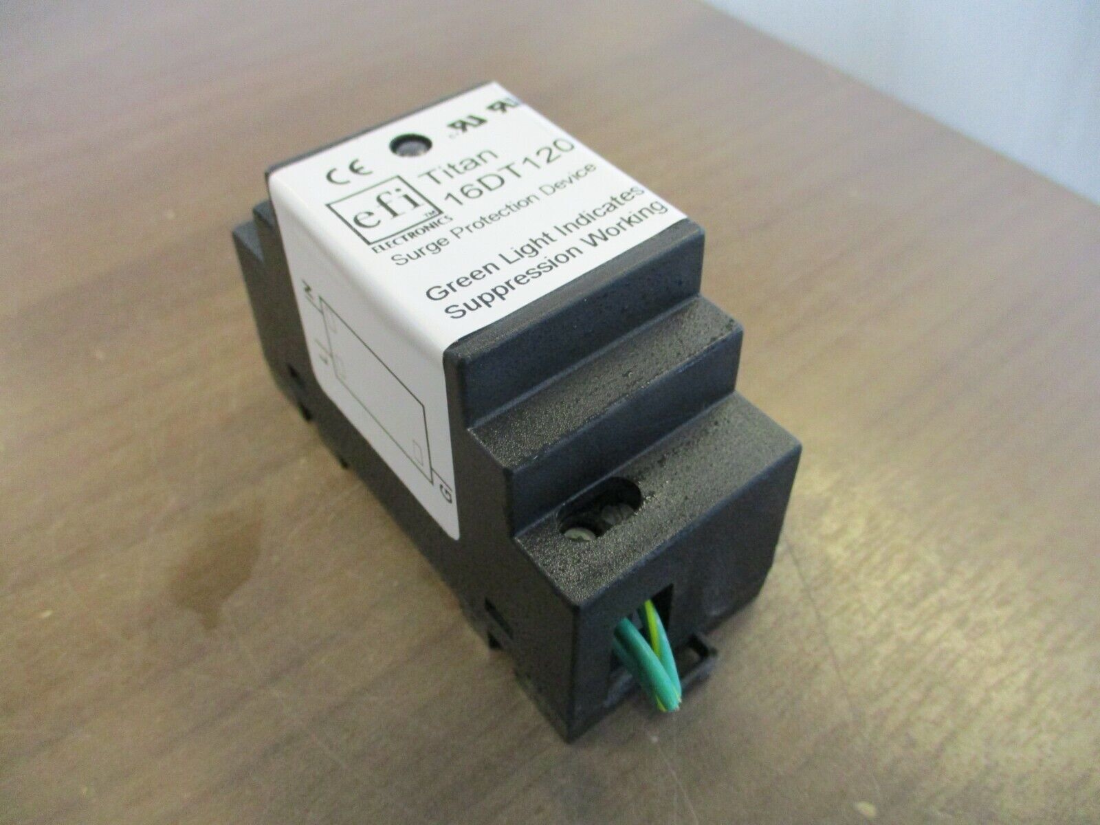 EFI Titan Surge Protection Device 16DT120 120V 50/60/400Hz Used