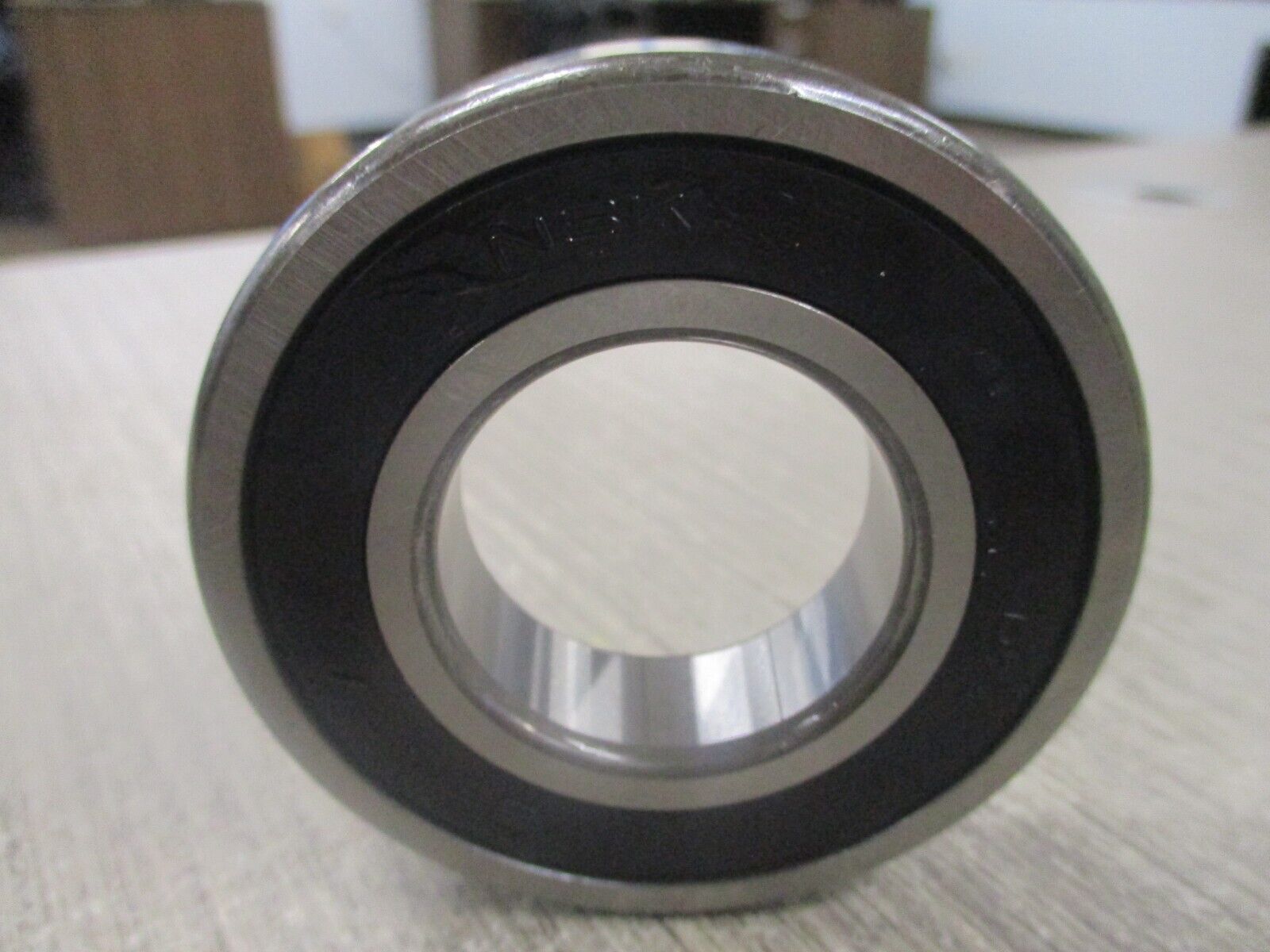 NSK Bearing 6207VV New Surplus