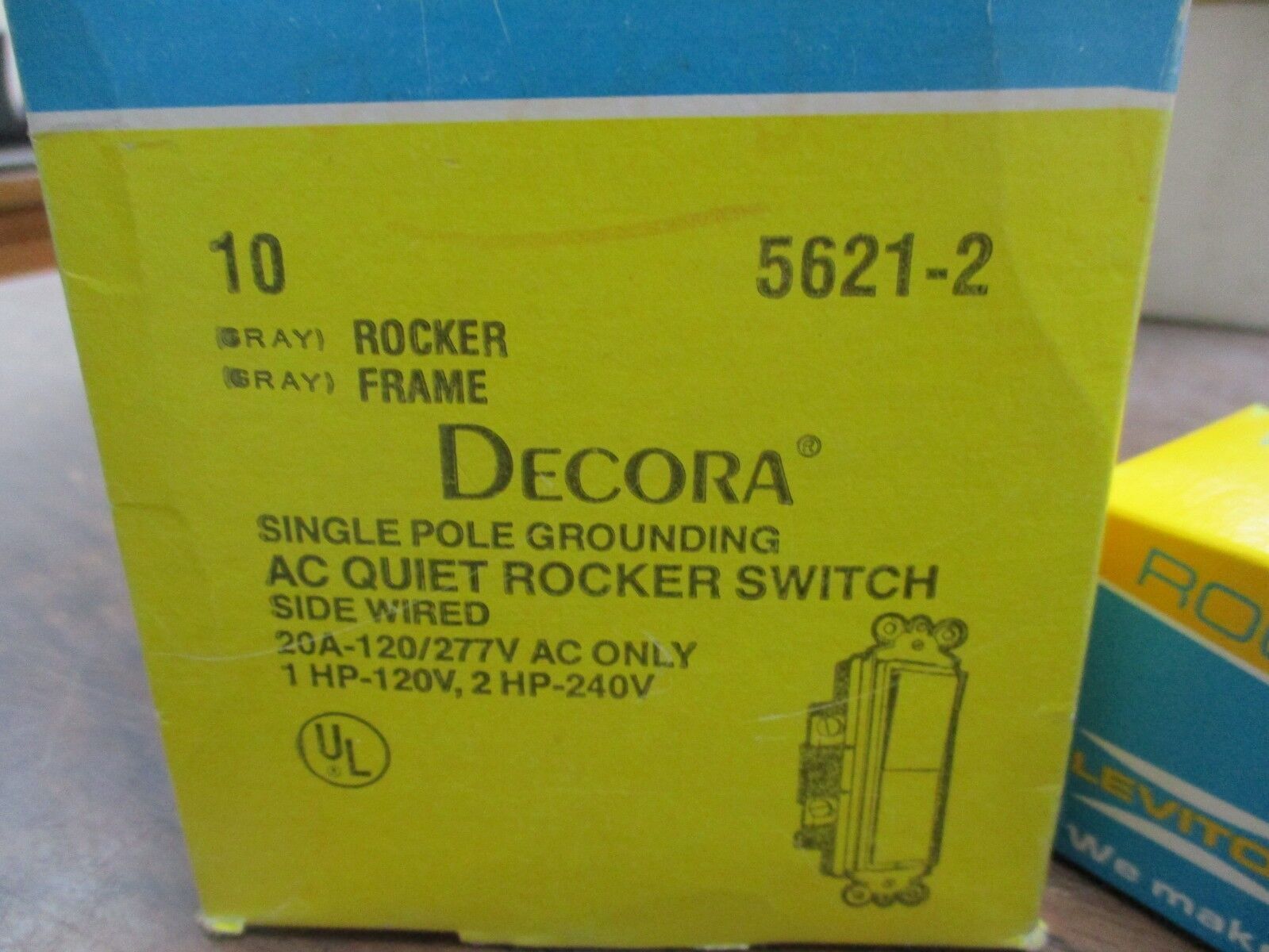 Leviton/Decora Rocker Switch 5621-2 20A 120/277V New Surplus