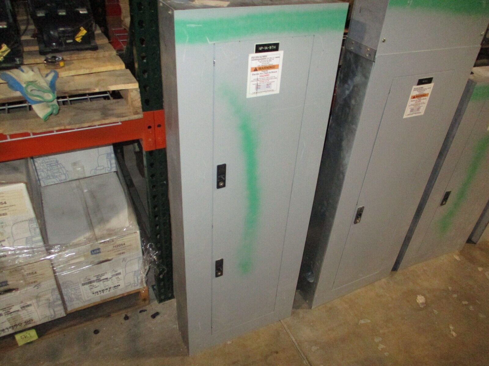 GE Main Breaker Circuit Breaker Panel AQF3422ATX 225A Max, 125A Main 208Y/120V