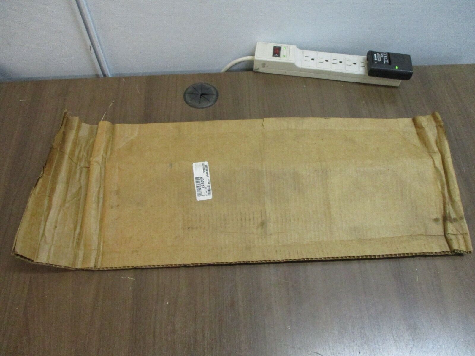 John Deere Angle / Roller Cleaner E48802 New Surplus