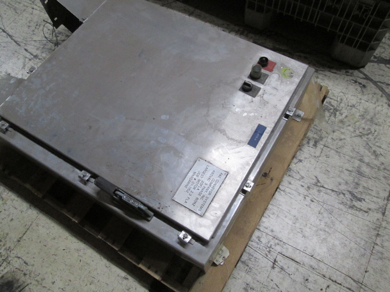 Hoffman Stainless Steel 4X Enclosure A-36HS3108SSLP Size: 36x31x8" w/ Pedestal