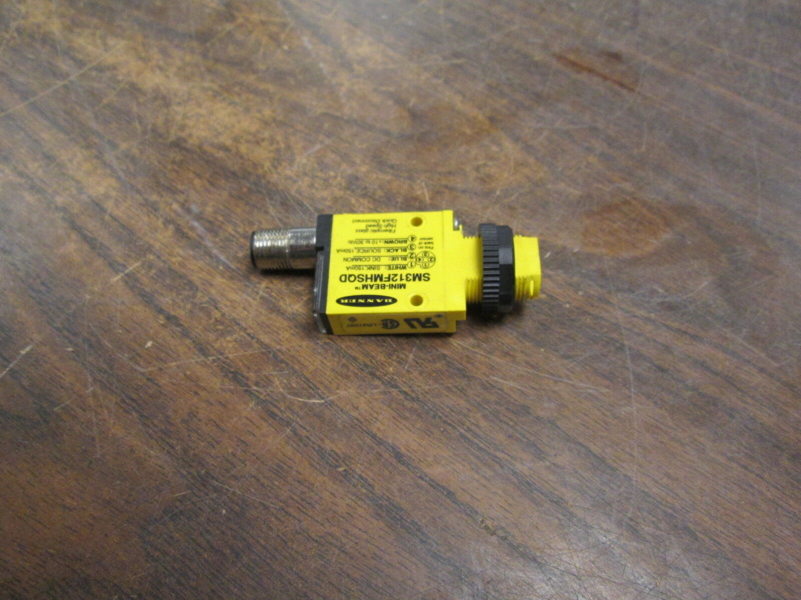 Banner Mini-Beam Photoelectric Sensor SM312FMHSQD 10-30VDC Used