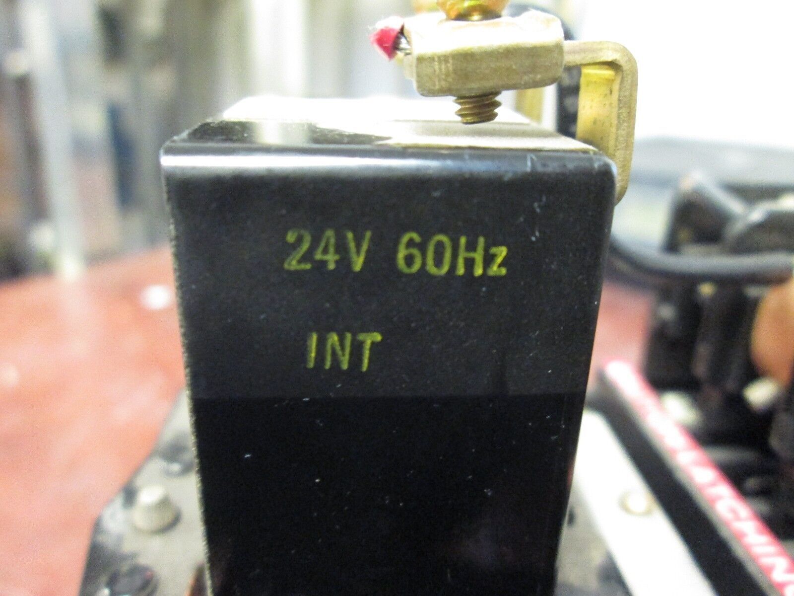 Square D Lighting Contactor 8903 LL020 20A 4P 24V Coil Used