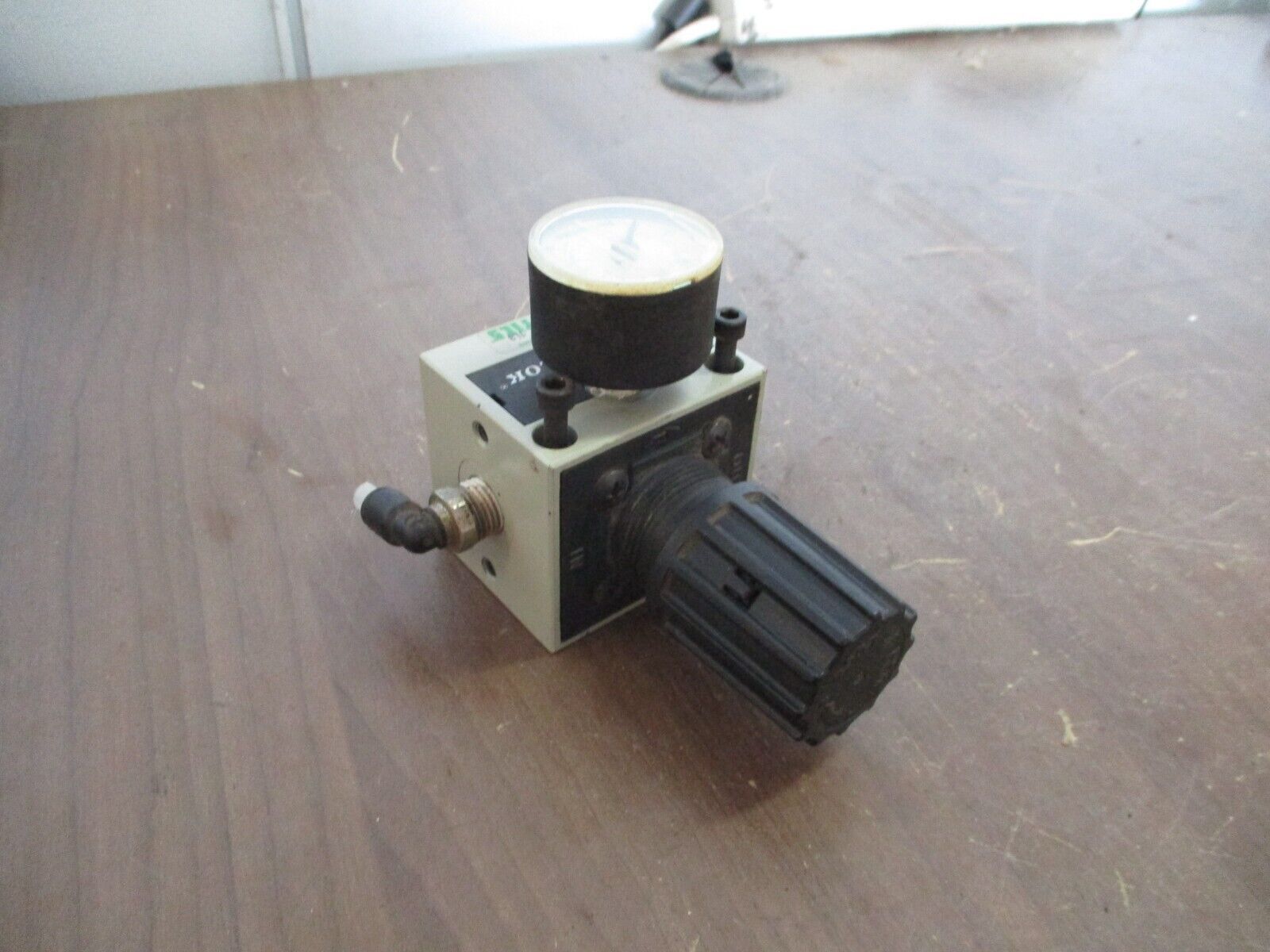 Numatics Flexiblok Pneumatic Regulator Valve R22K-02G Used