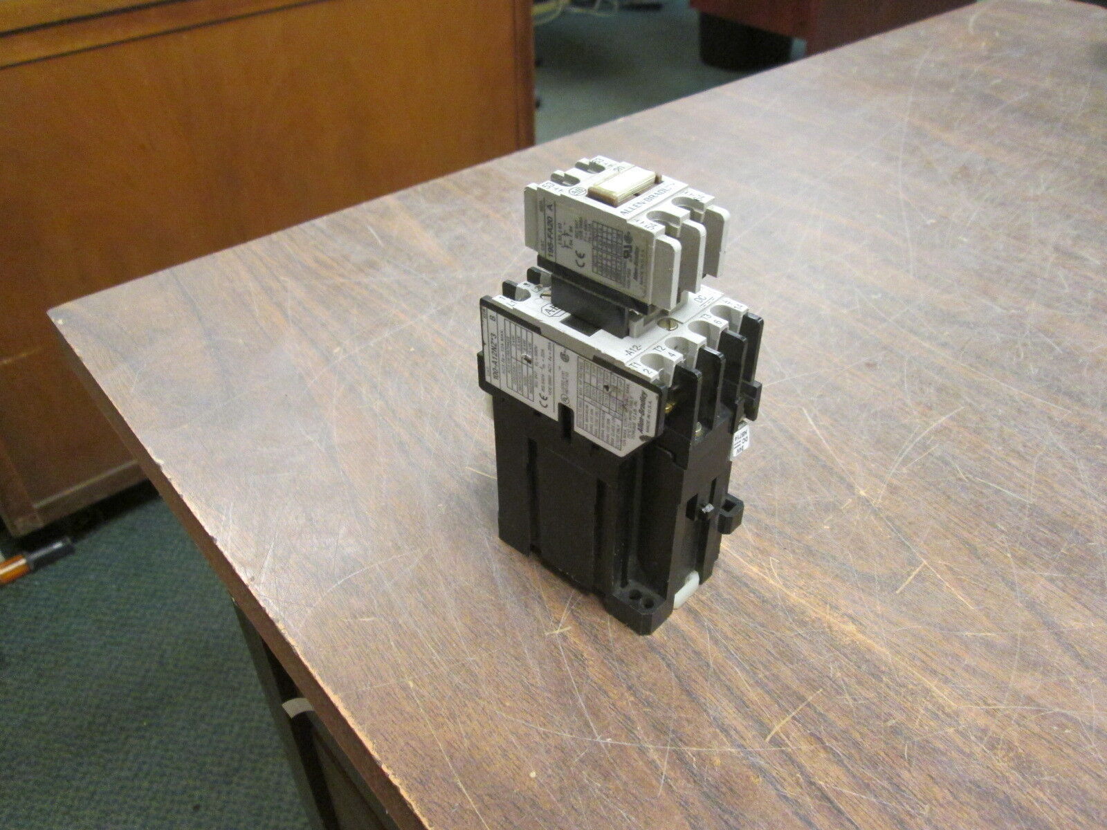 Allen-Bradley Contactor 100-A12NZ*3 12A 600V 24VDC Coil Used