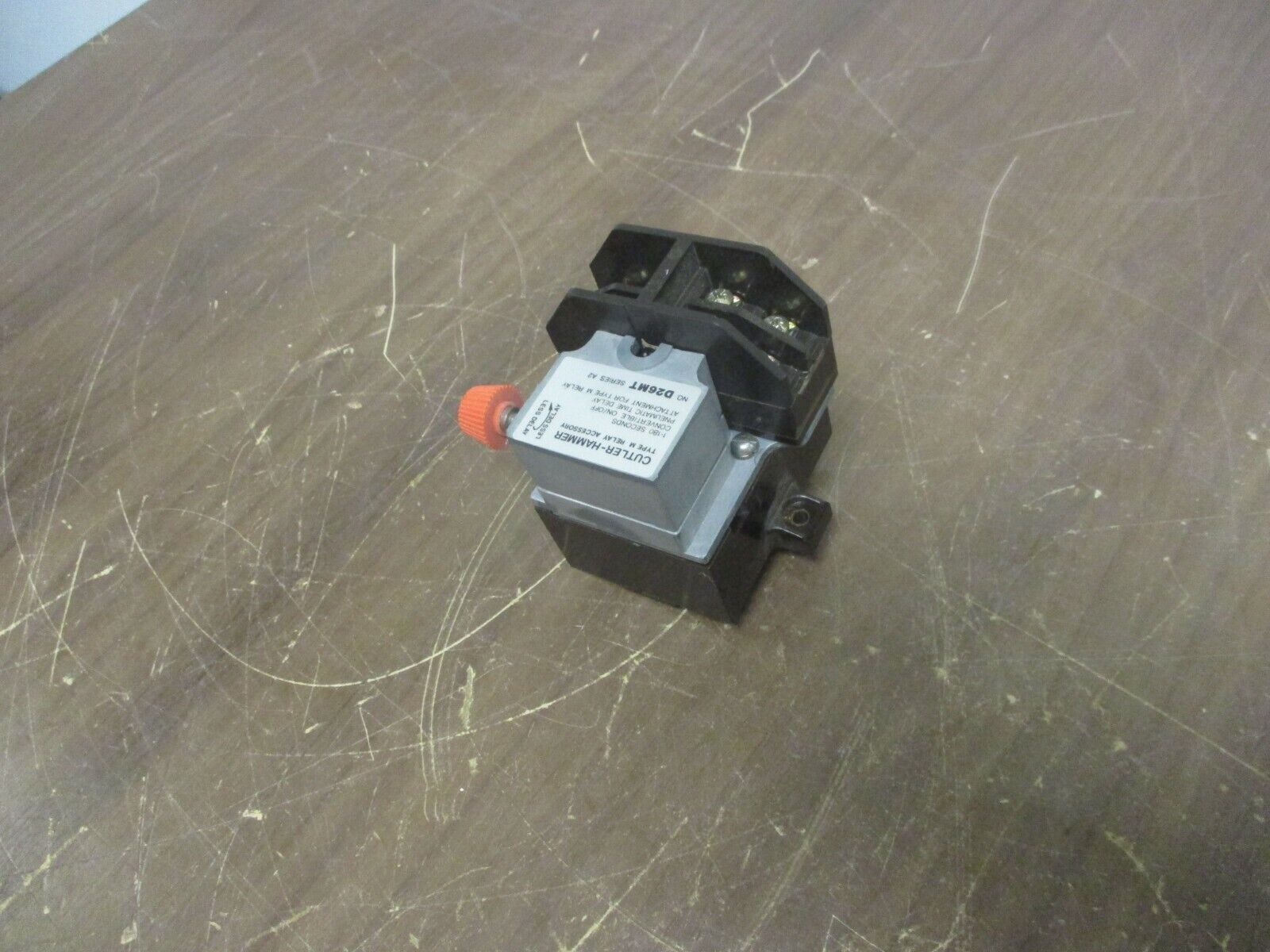Cutler-Hammer Type M Relay D26MT Range:1-180sec Used *Missing 3 Terminal Screws*