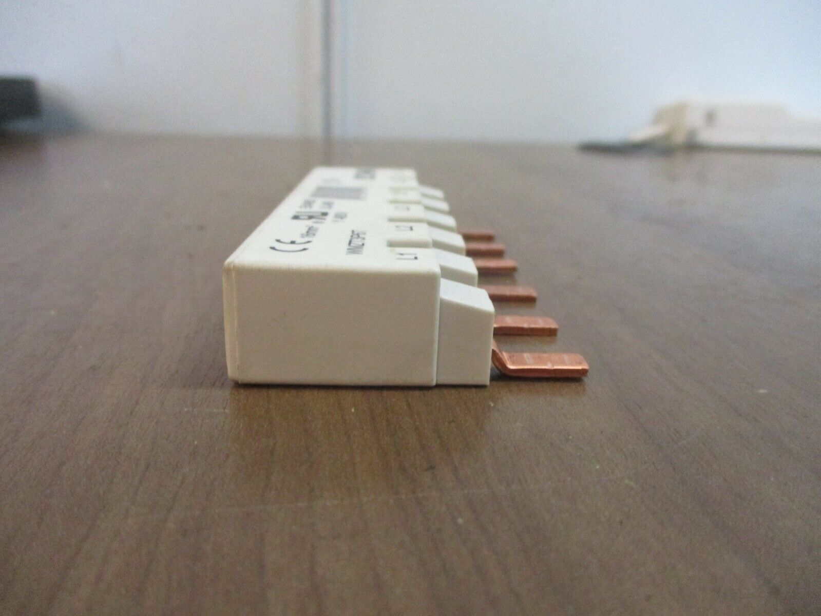 Eaton Bus Bar WMZT3P6T 480V 6 Terminal Used