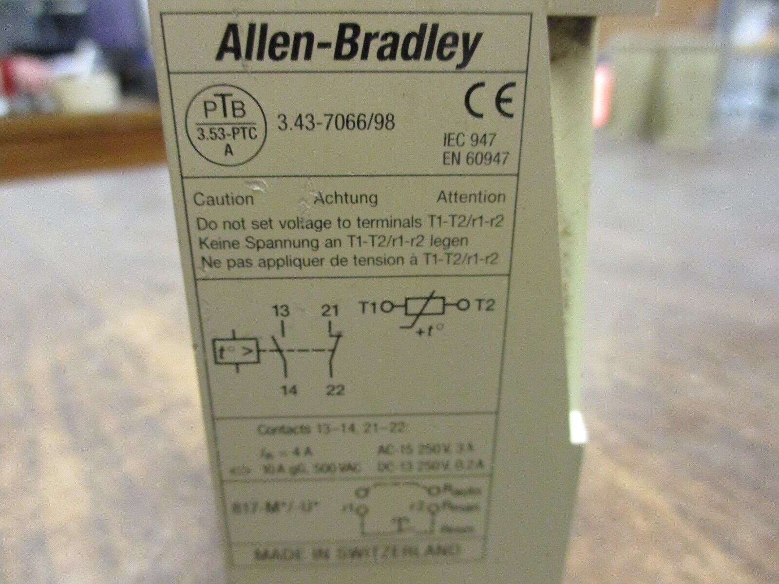 Allen-Bradley Relay 817-A* Ser A 110V 50/60Hz 2VA Used