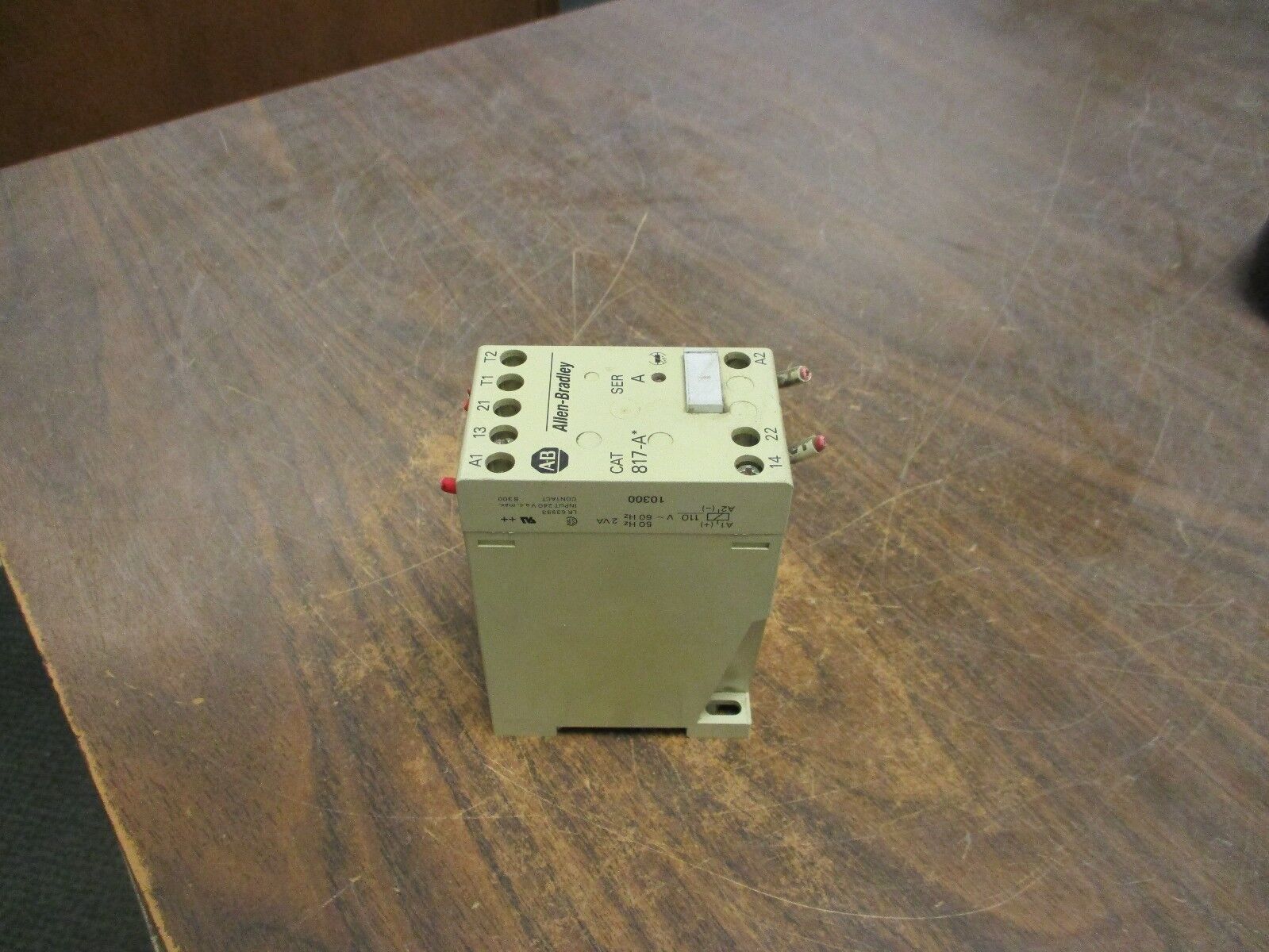 Allen-Bradley Relay 817-A* Ser A 110V 50/60Hz 2VA Used