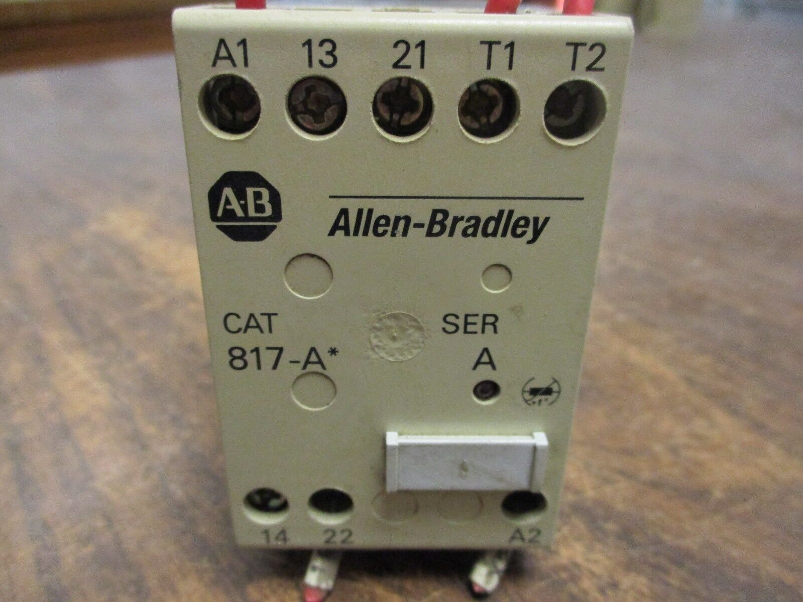 Allen-Bradley Relay 817-A* Ser A 110V 50/60Hz 2VA Used