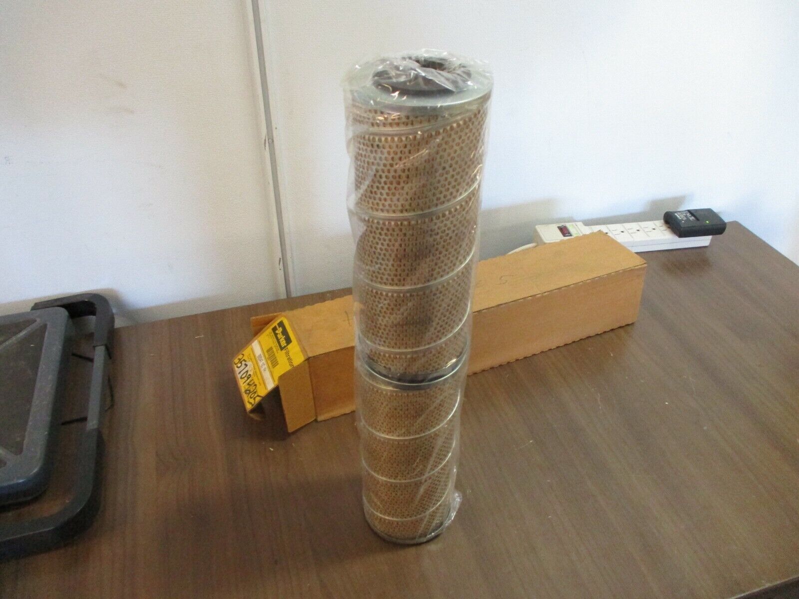 Parker Filter Element 925047 10C VH New Surplus
