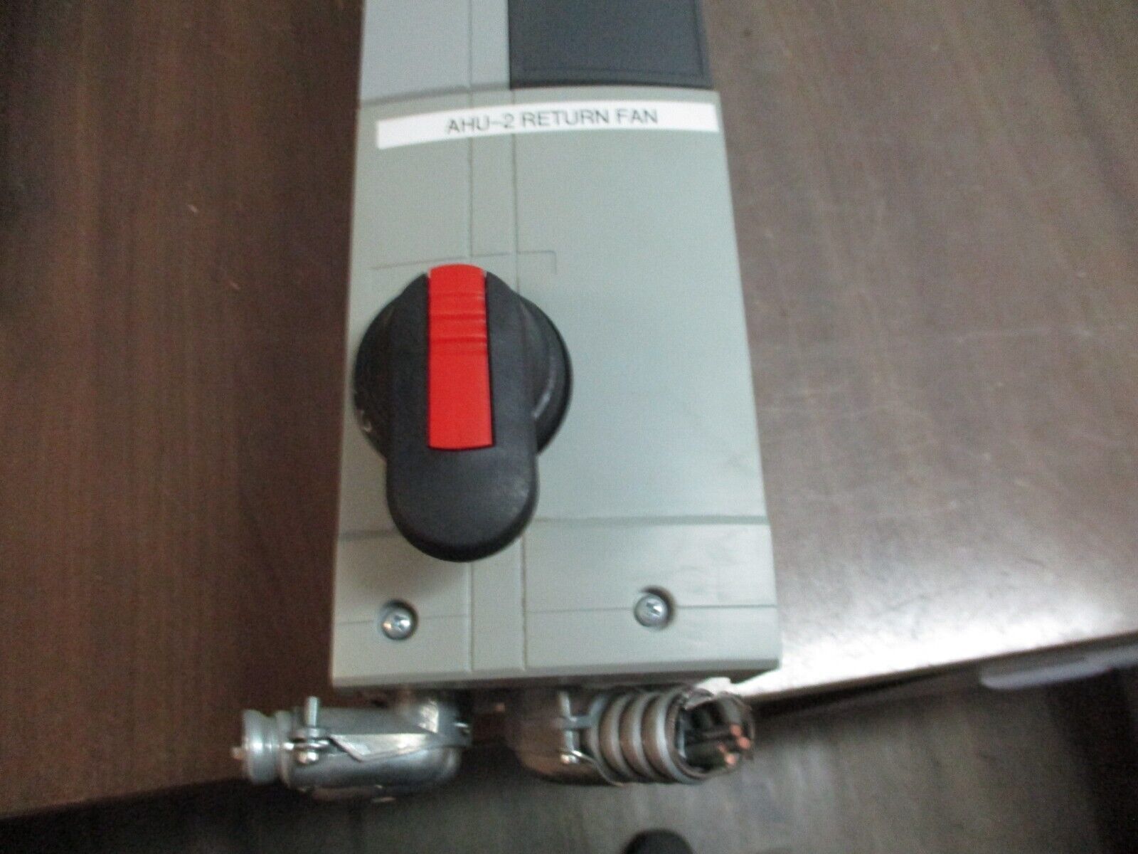 Trane TR200 AC Drive w/ Disconnect 131L1541 10HP 3Ph w/ Keypad Used