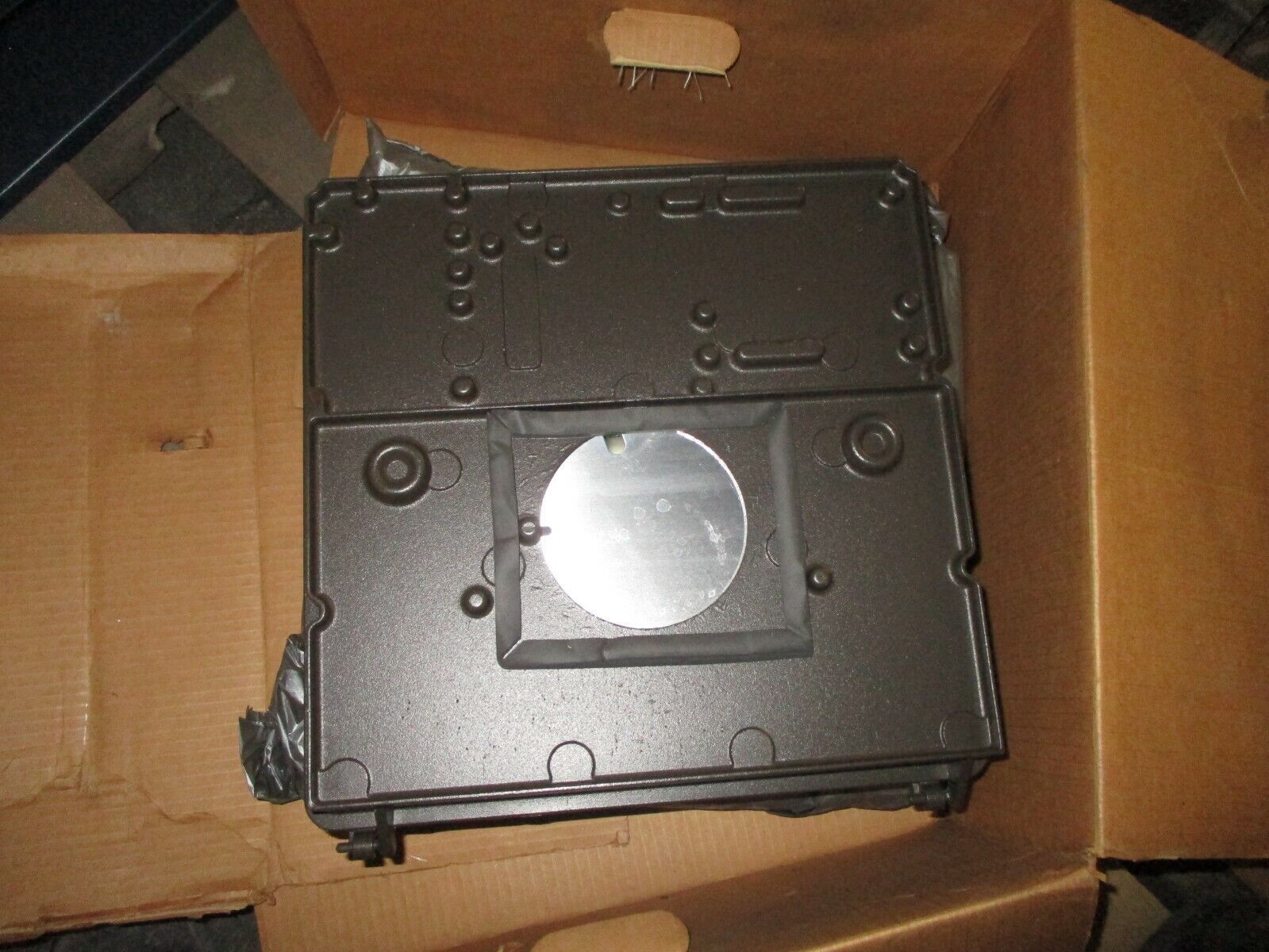 Hubbell Perimaliter II Outdoor Lighting PGM070S1281 70W HPS Lamp ALHPF Ballast