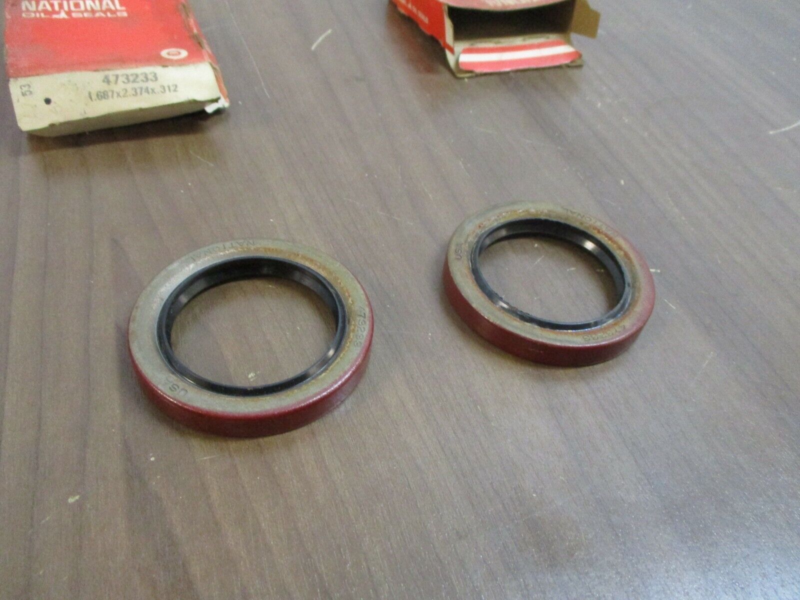 National Oil Seal 473233 *Lot of 2* *Some Shelfware* New Surplus