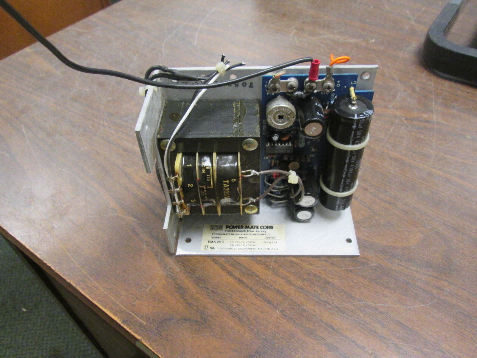 Power/Mate Corp. Econo/Mate Regulated Power Supply EMA 24 C Used