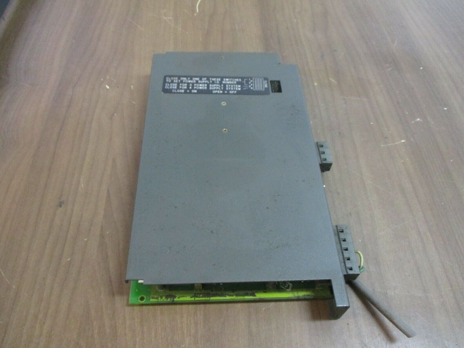 Allen-Bradley Power Supply Module 1771-P4R Ser. B Input: 120 VAC 1A Max 50/60Hz