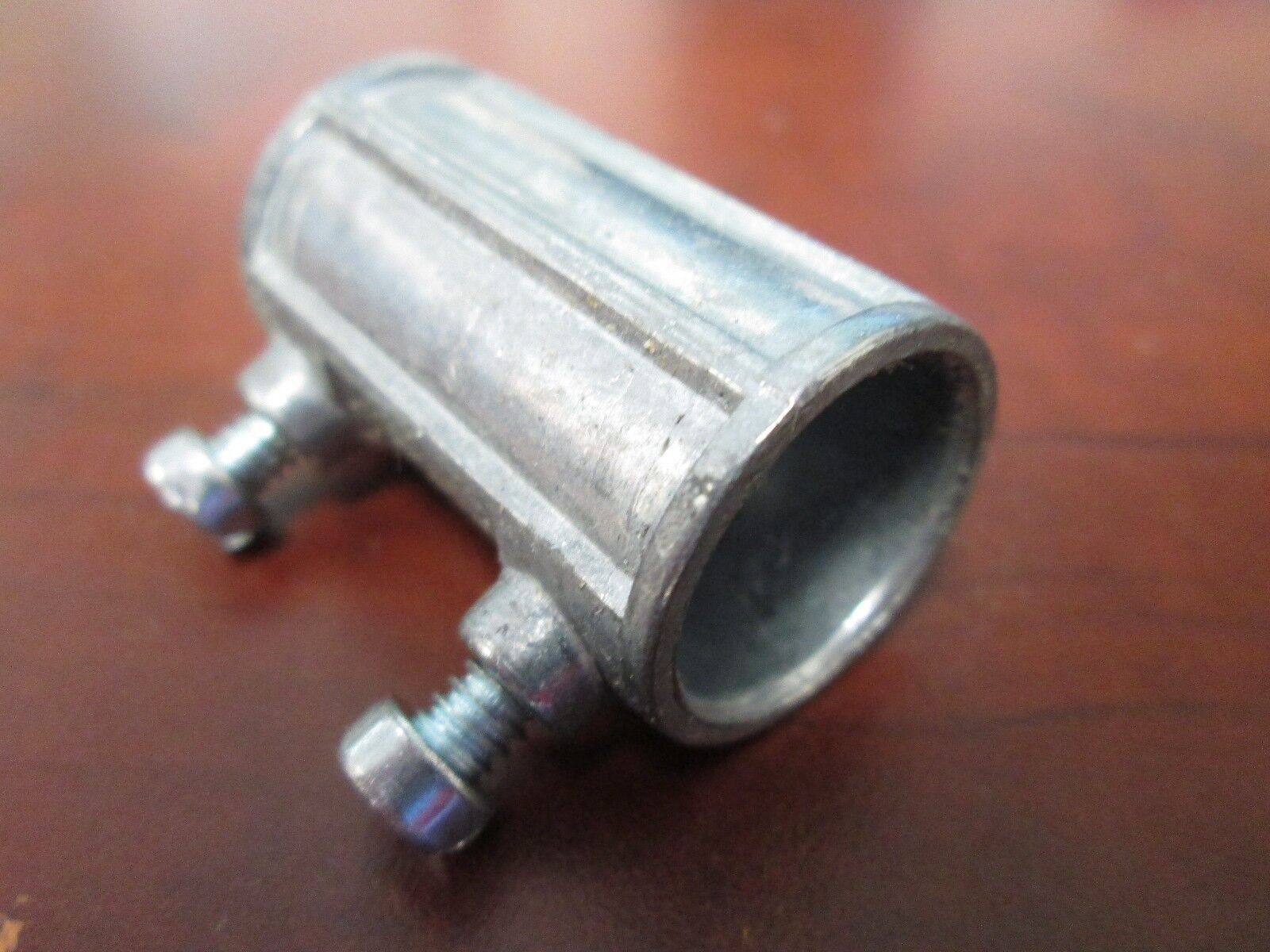 Misc Brands Set Screw Coupling Size 1/2" *Approx 50* New Surplus
