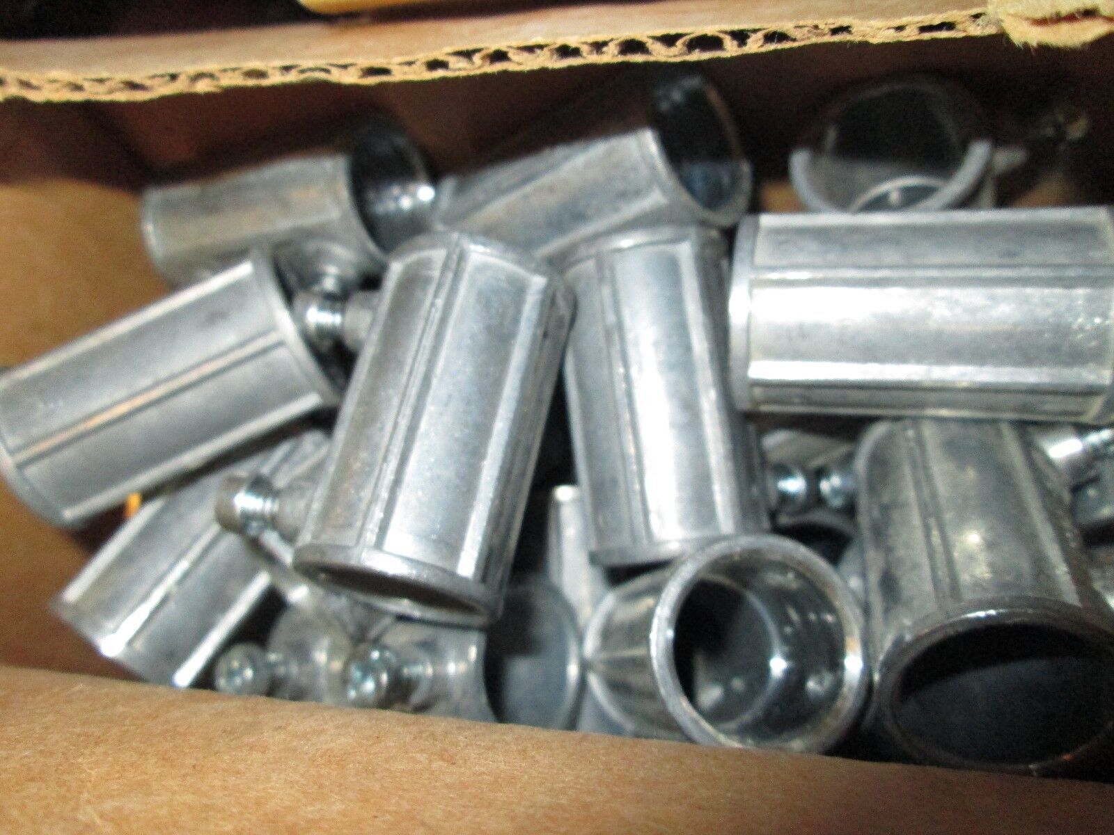 Misc Brands Set Screw Coupling Size 1/2" *Approx 50* New Surplus
