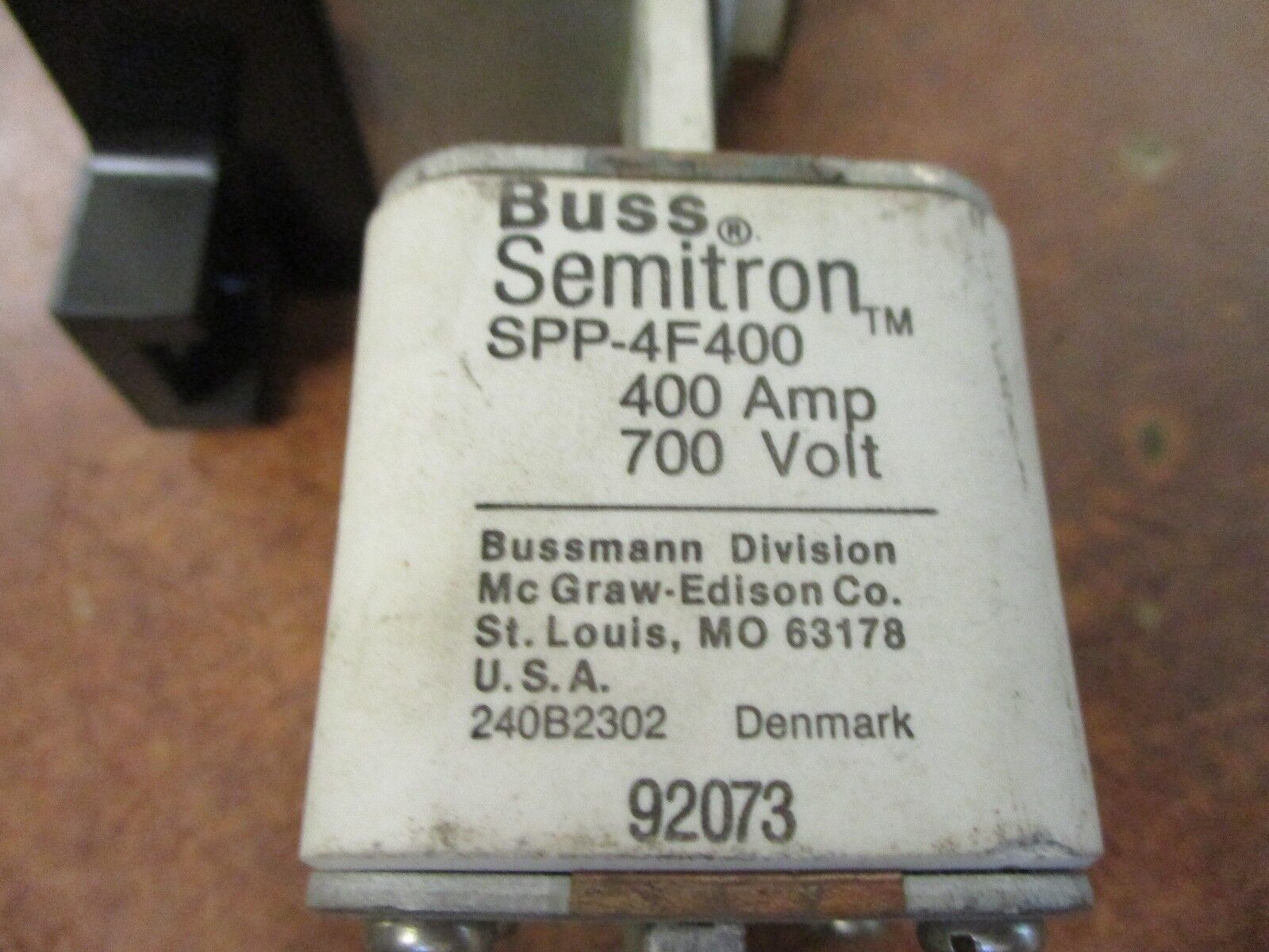 Buss Semitron Fuse w/Fuseholder SPP-4F400/1BS104 Fuse: 400A, 700V