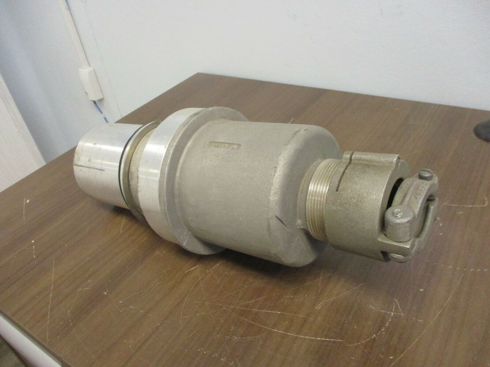 Crouse-Hinds Arktite Plug AP204511 S22 200A 600V 4W 4P Used
