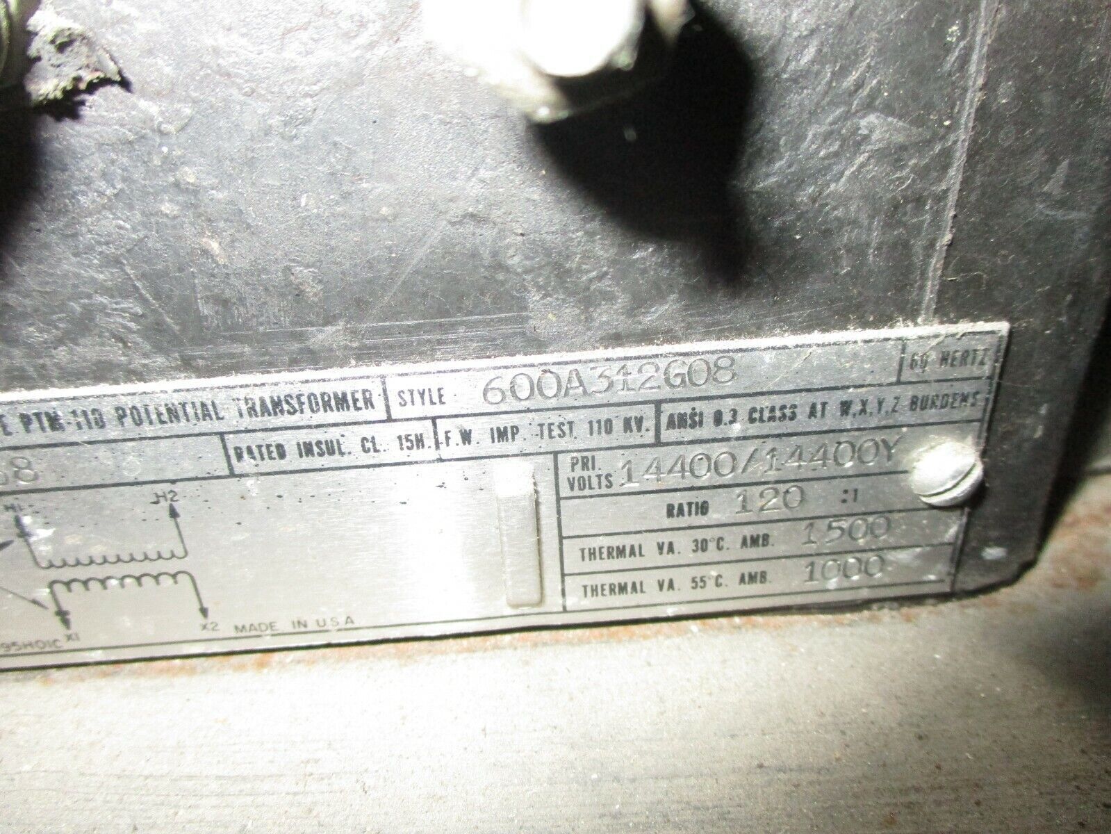 Westinghouse PTM-110 Potential Transformer 600A312G08 Ratio 120:1 Pri: 14.4kV