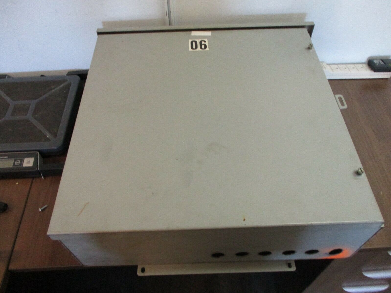 mCon-USA Type 3R Enclosure Size: 24x24x8" Used