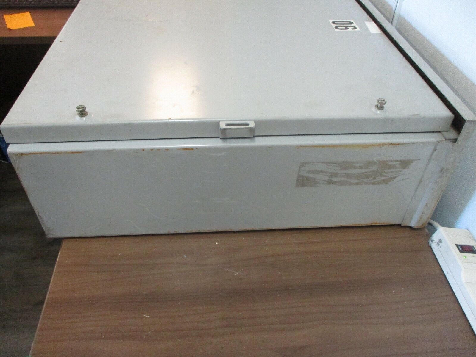 mCon-USA Type 3R Enclosure Size: 24x24x8" Used