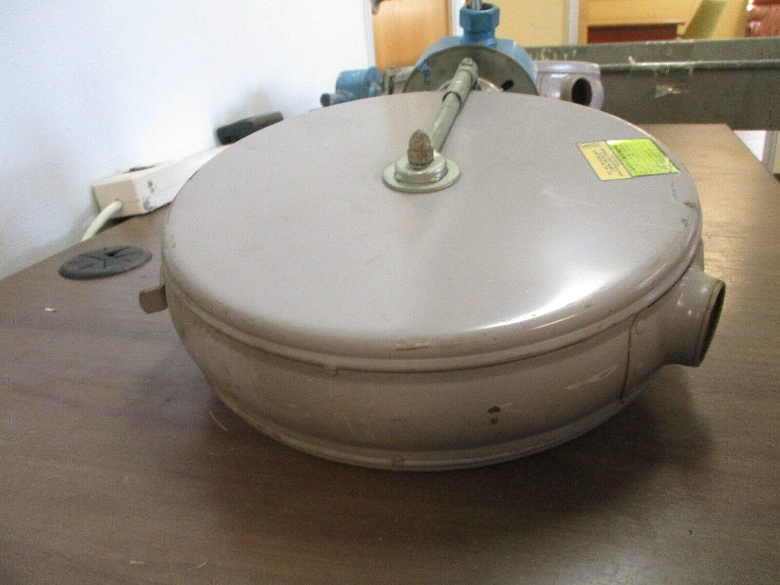 Appleton Reelite Cord Reel RE 1519G-1625 6A 250V Used