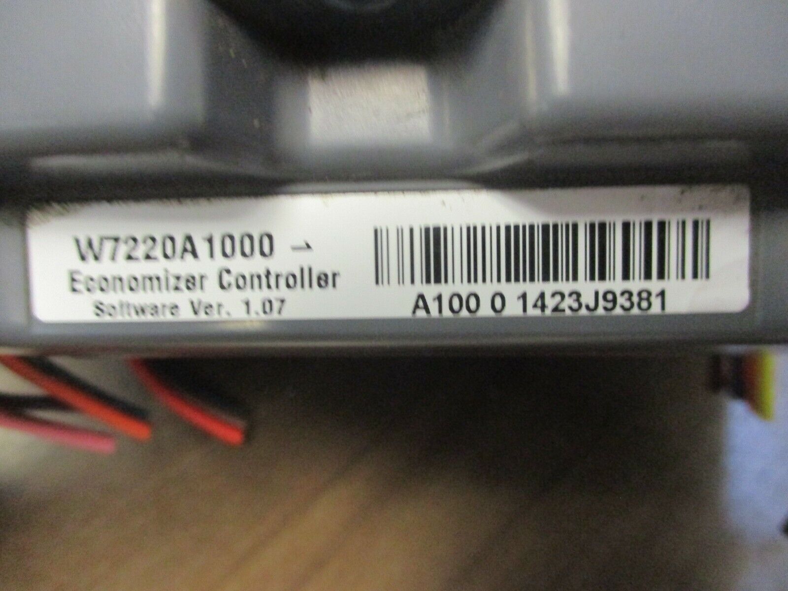 Honeywell Economizer Controller W7220A1000 S/W Ver. 1.07 Used