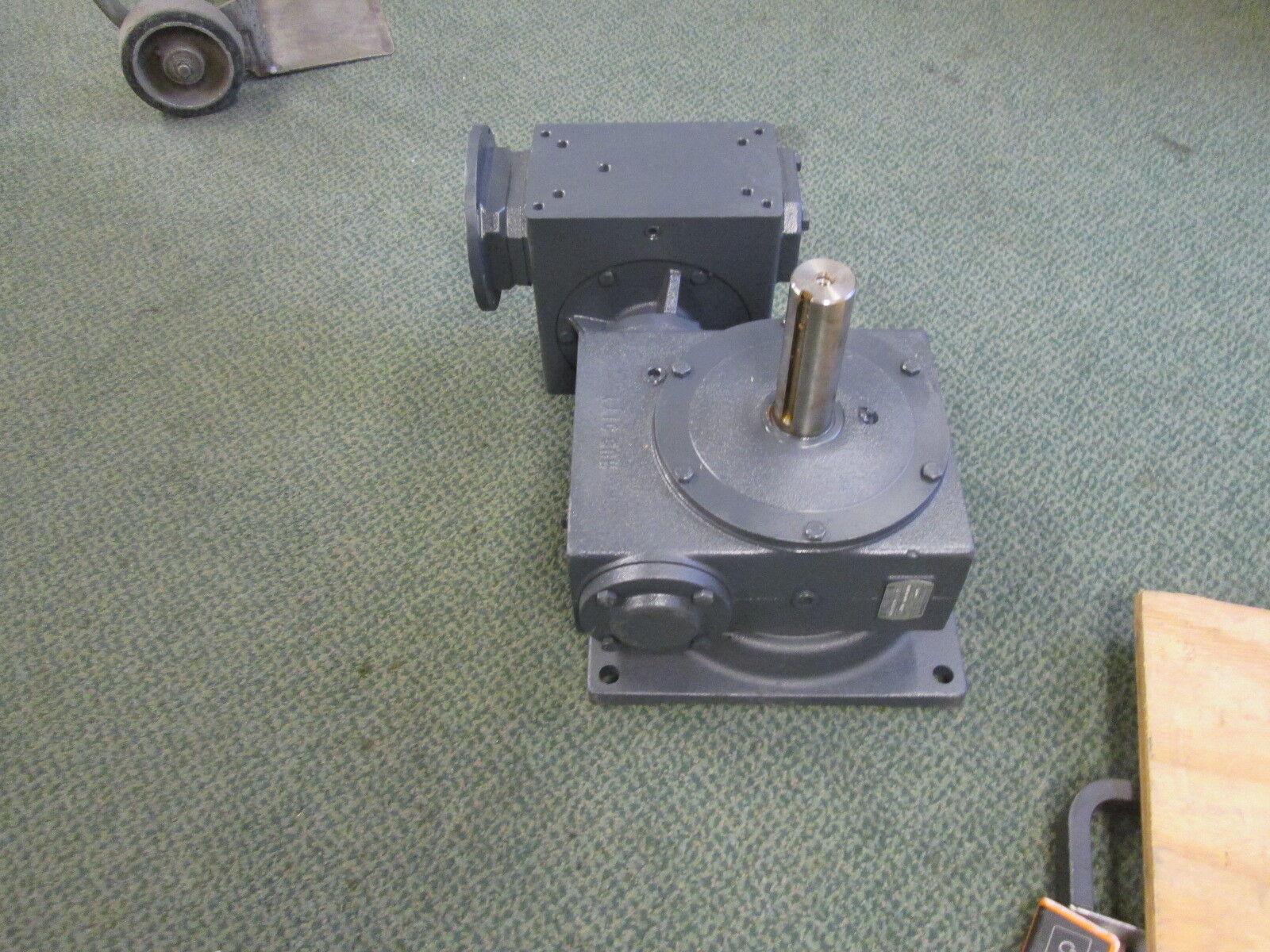 Hub City Model 4510 Worm Gear 0230-37830 Ratio: 600/1 Style: RABR New Surplus