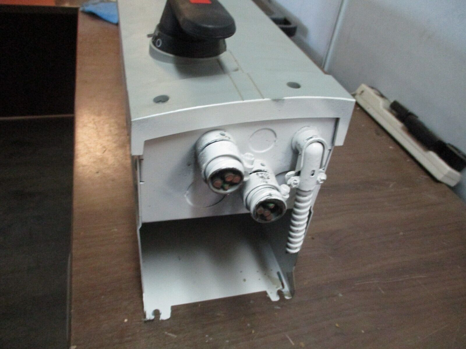 Trane TR200 AC Drive w/ Disconnect 131Z6961 20HP 3Ph w/ Keypad Used
