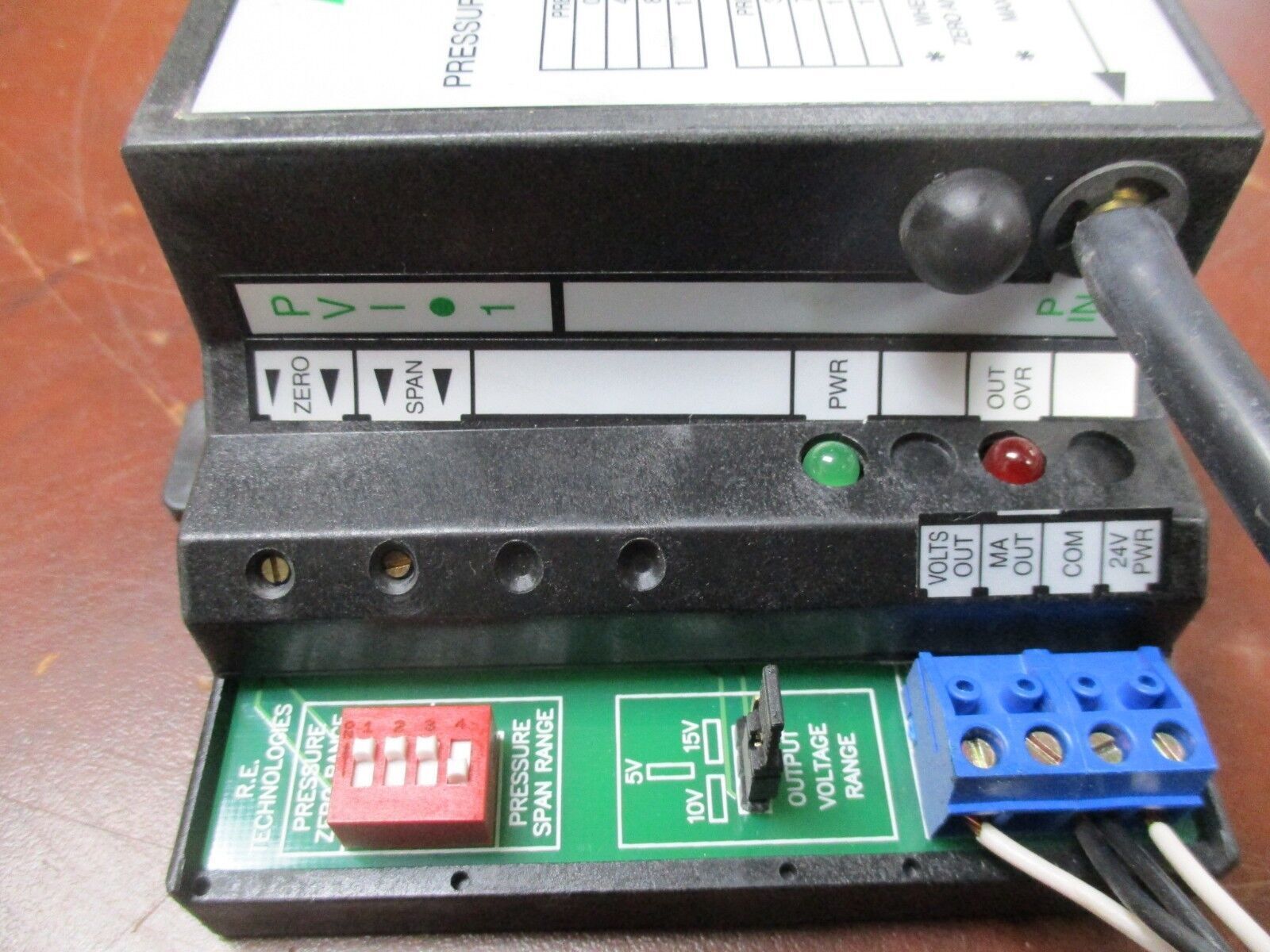 Kele Pressure to Voltage/Current Transducer PVI-1 20PSI Max 24V Used