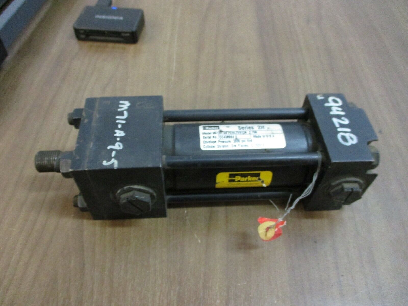 Parker Series 2H Hydraulic Cylinder 01.50 F2HLTVS13A 2.750 3000 PSI Used