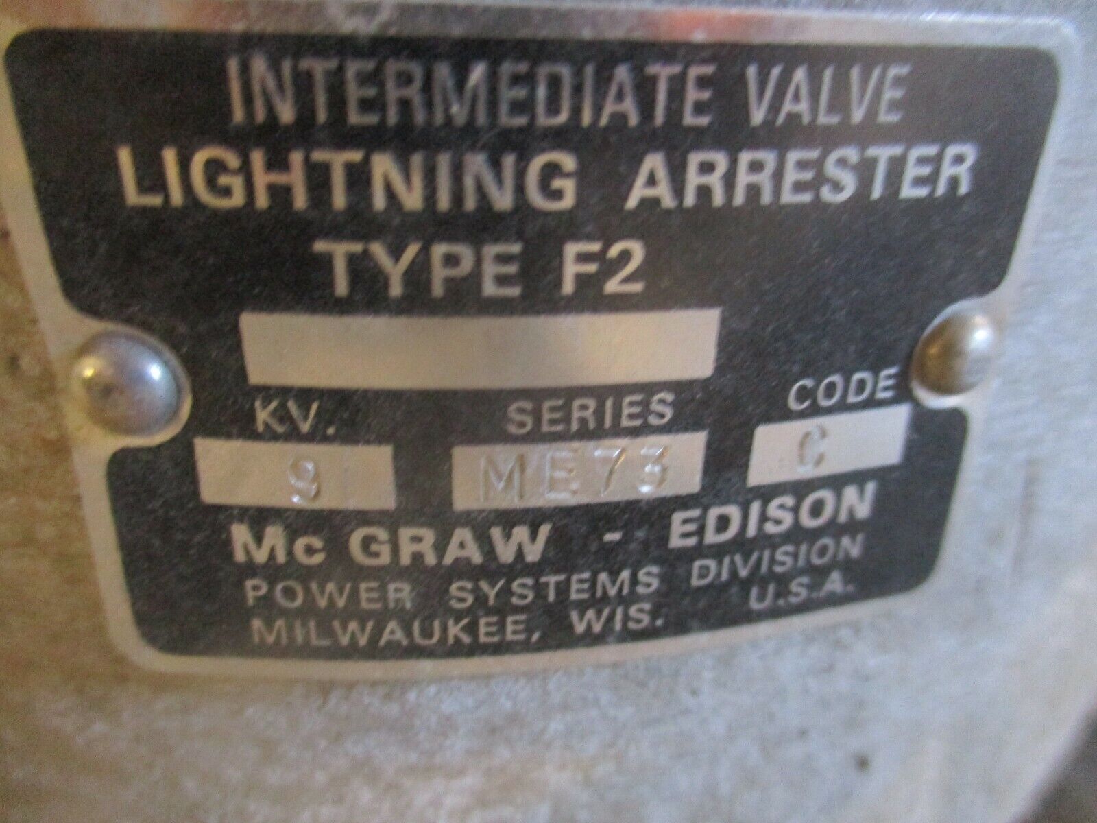 McGraw-Edison Type F2 Lightning Arrester ME75 9kV Intermediate Valve Used