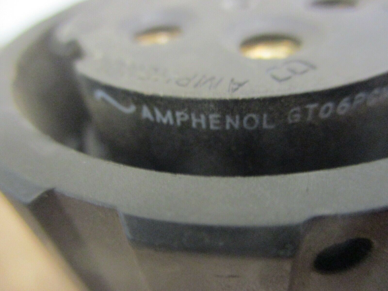 Amphenol Connector GT06PCM32-ARS-70(29OS) 0932 70A 600V Used