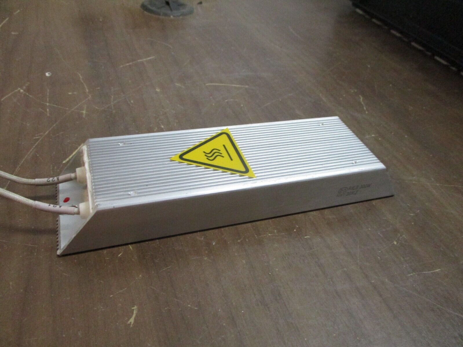 NWY Braking Resistor RXLG300W30KJ 300W 30ohms Used