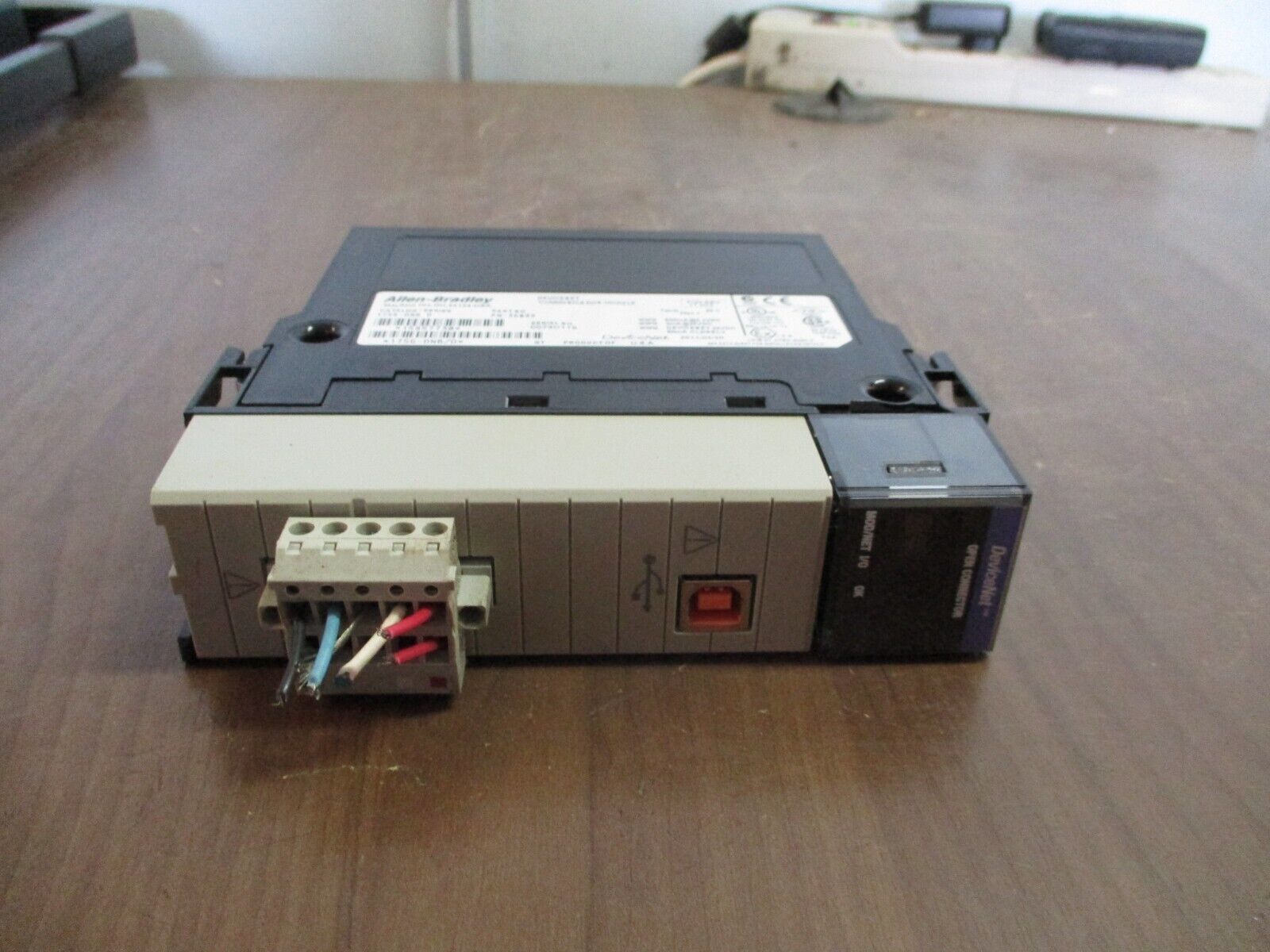 Allen-Bradley DeviceNet Comm. Module 1756-DNB Ser. D F/W Rev: 11.003 Used