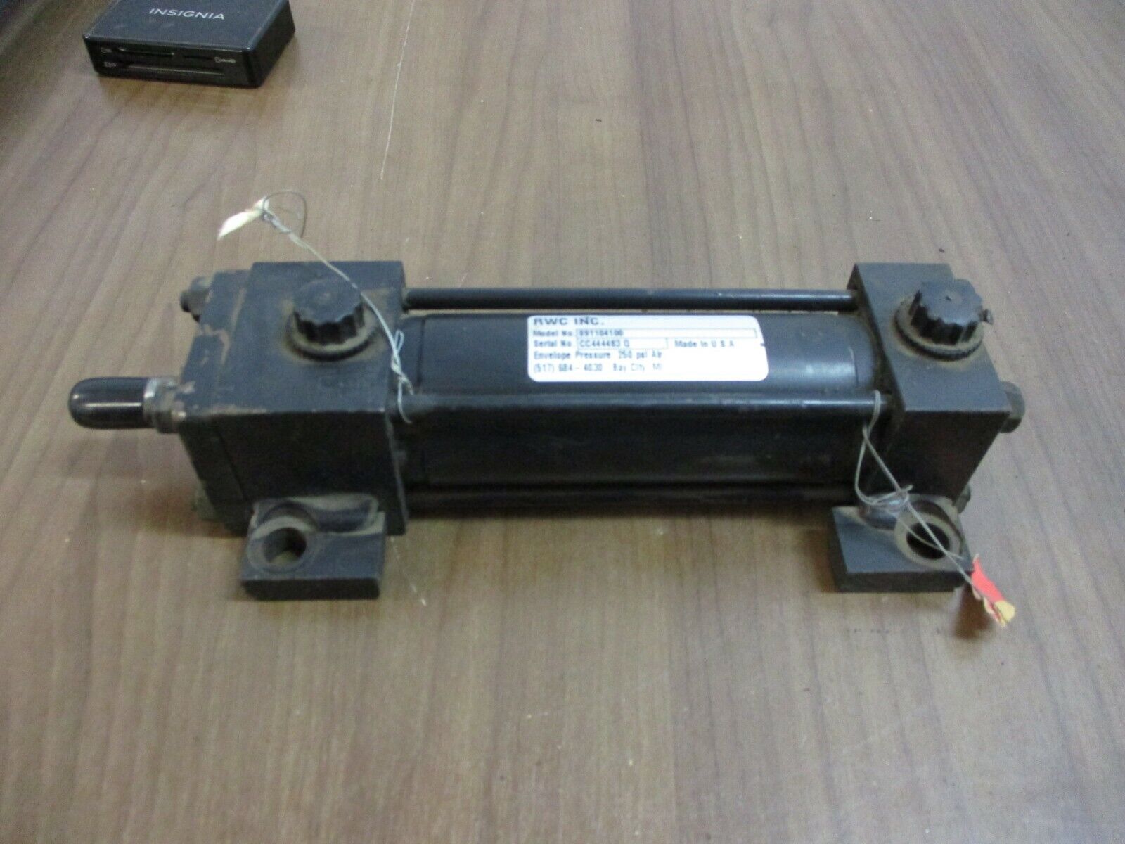 RWC Air Cylinder 891104100 250 PSI Used