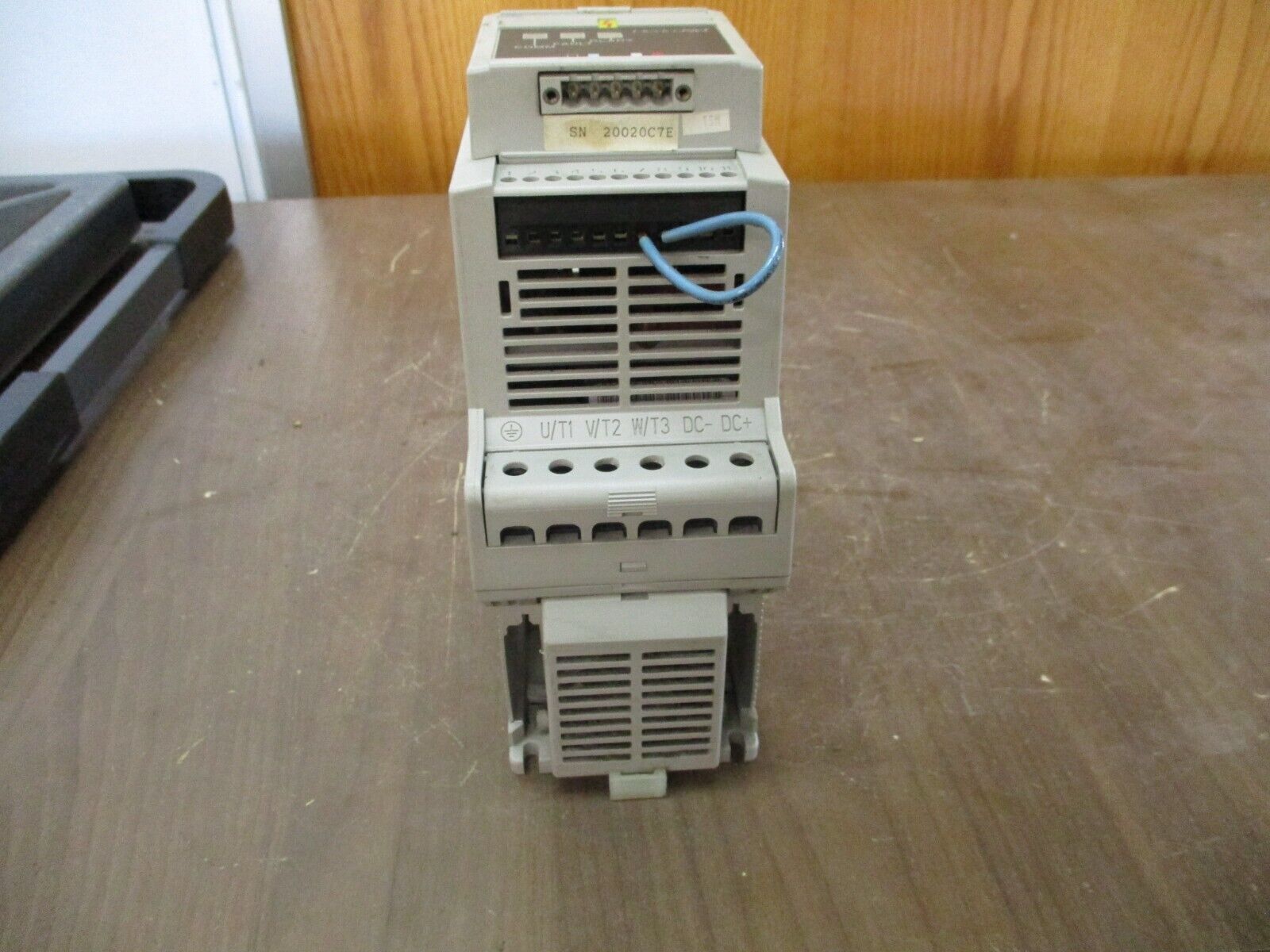 Allen-Bradley Speed Controller 160-BA03NSF1 Ser. C FRN: 7.03 Analog S.F. 1HP 3Ph