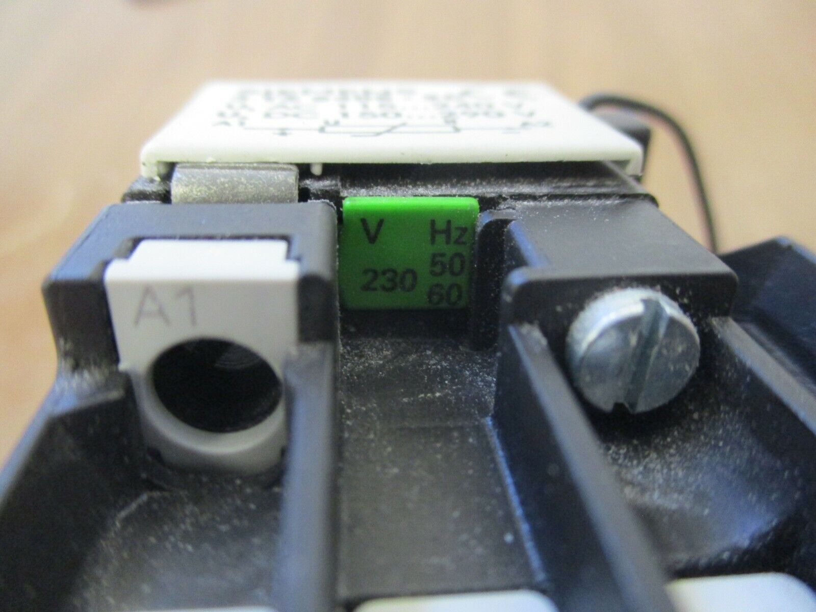 Siemens Contactor 3TF3000-0A 230V Coil 20A 600V Used