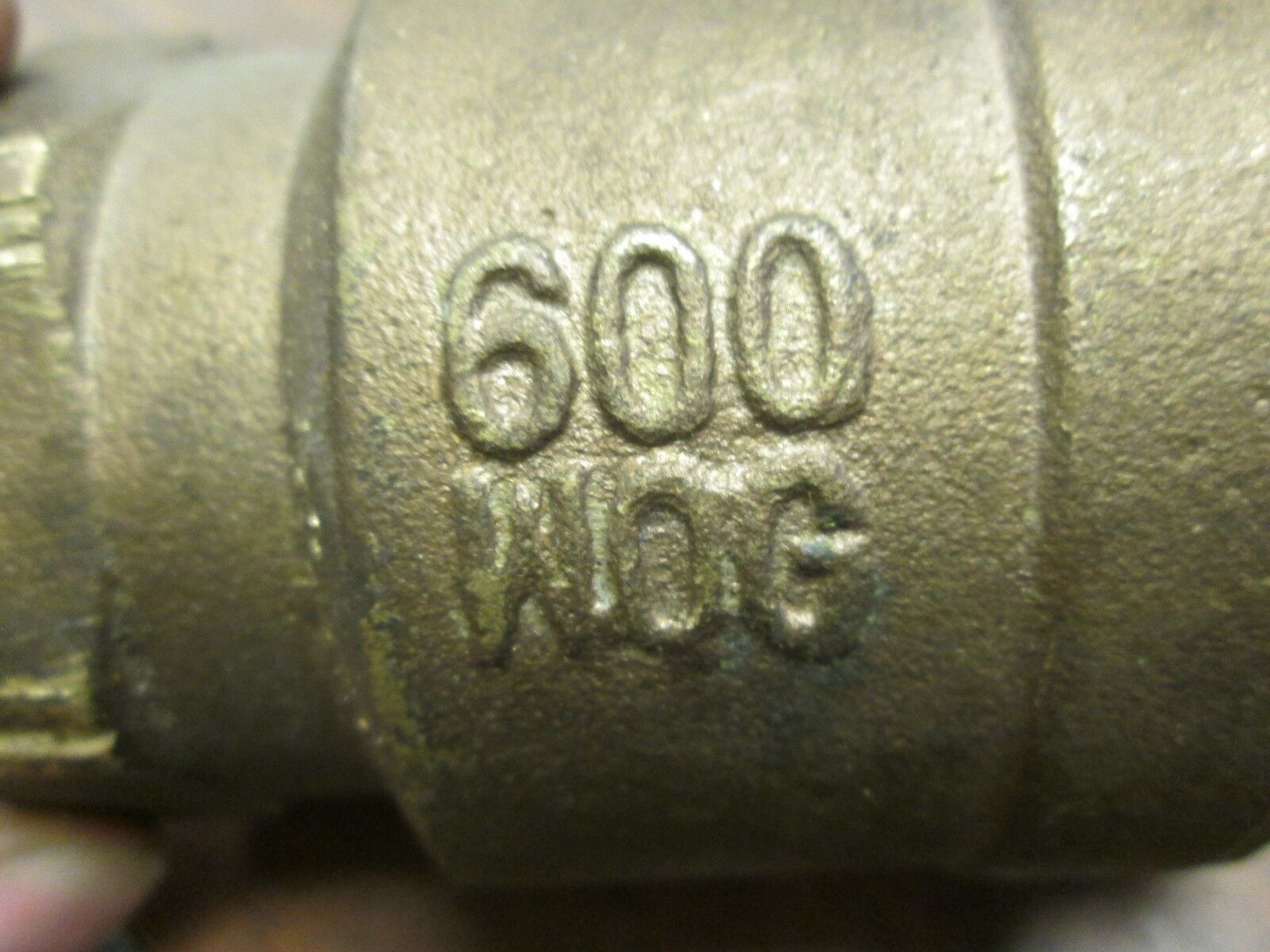 Milwaukee Valve Company Ball Valve 1-1/2" 600WOG 150SWP Used