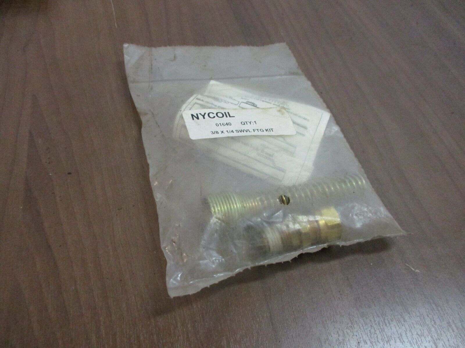 Nycoil Swivel Fitting Kit 01640 3/8 x 1/4 New Surplus