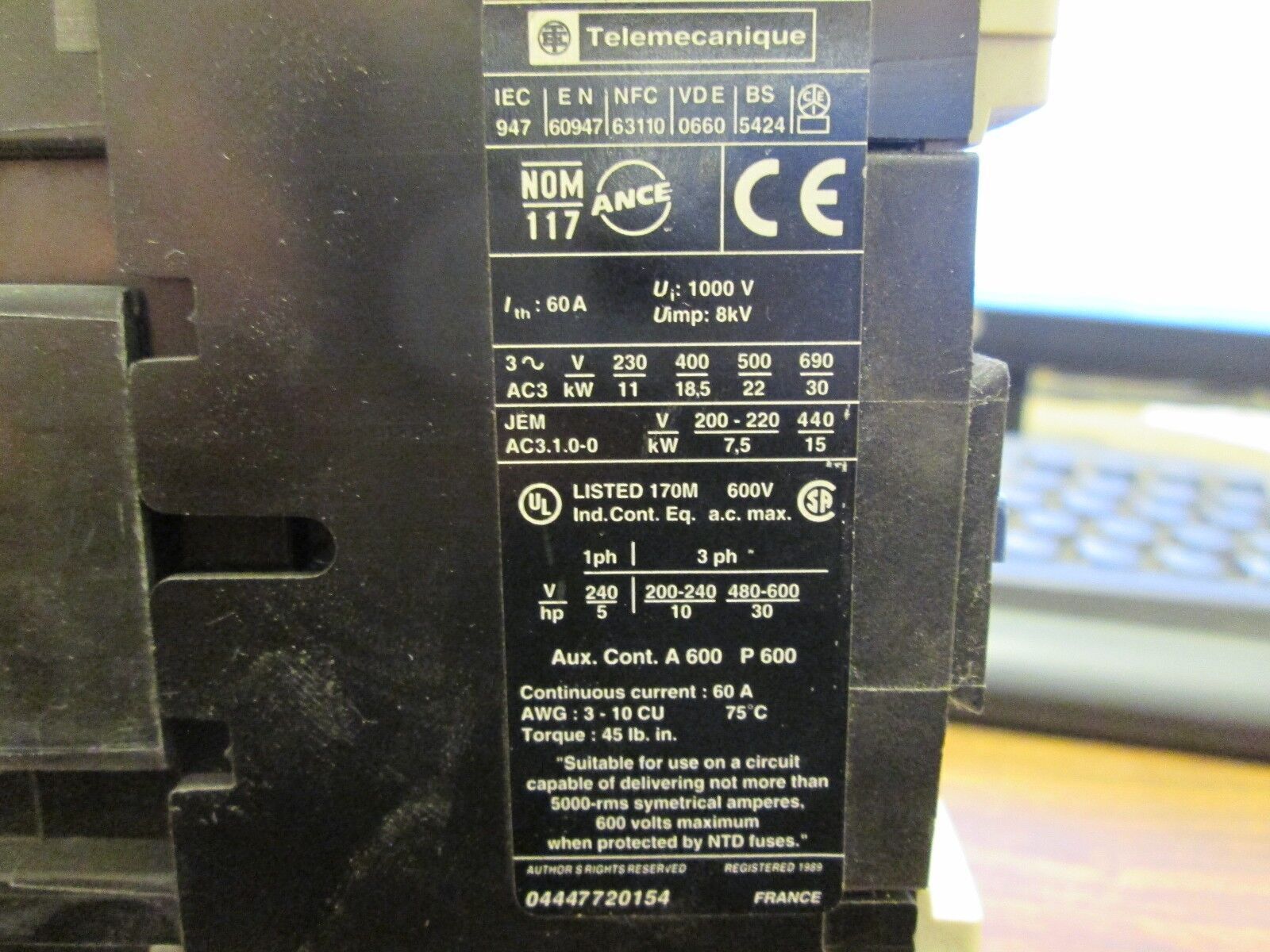 Telemecanique Contactor LC1D4011 60A 600V 3P Used
