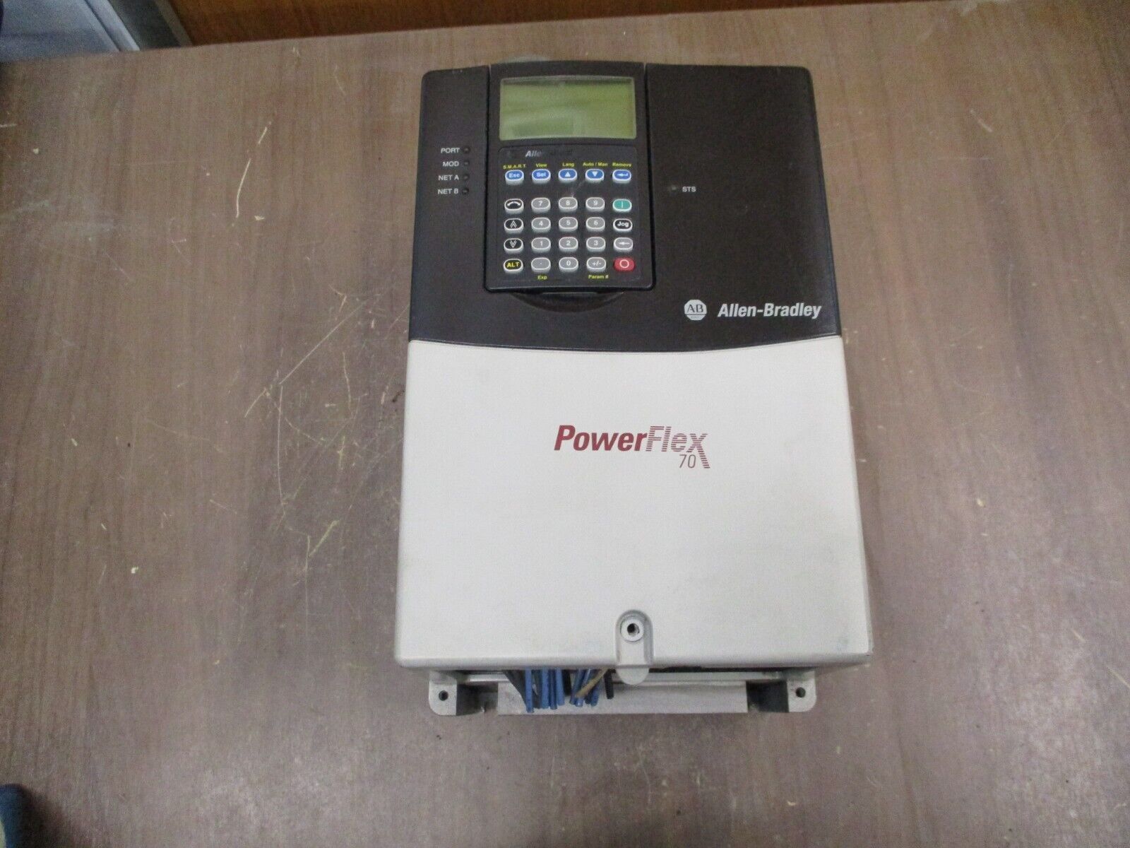 Allen-Bradley PowerFlex 70 AC Drive 20AD011A0AYYANNN 7.5HP 3Ph w/ Keypad Used